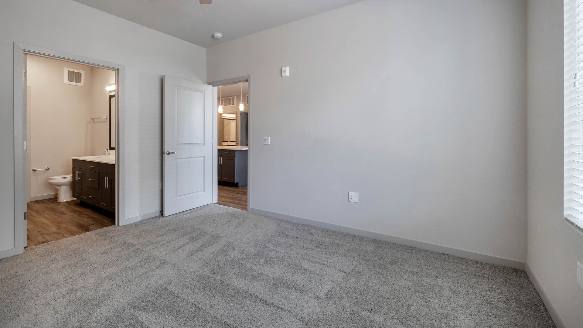 Savanna Nine Mile Apartments 30 of 53