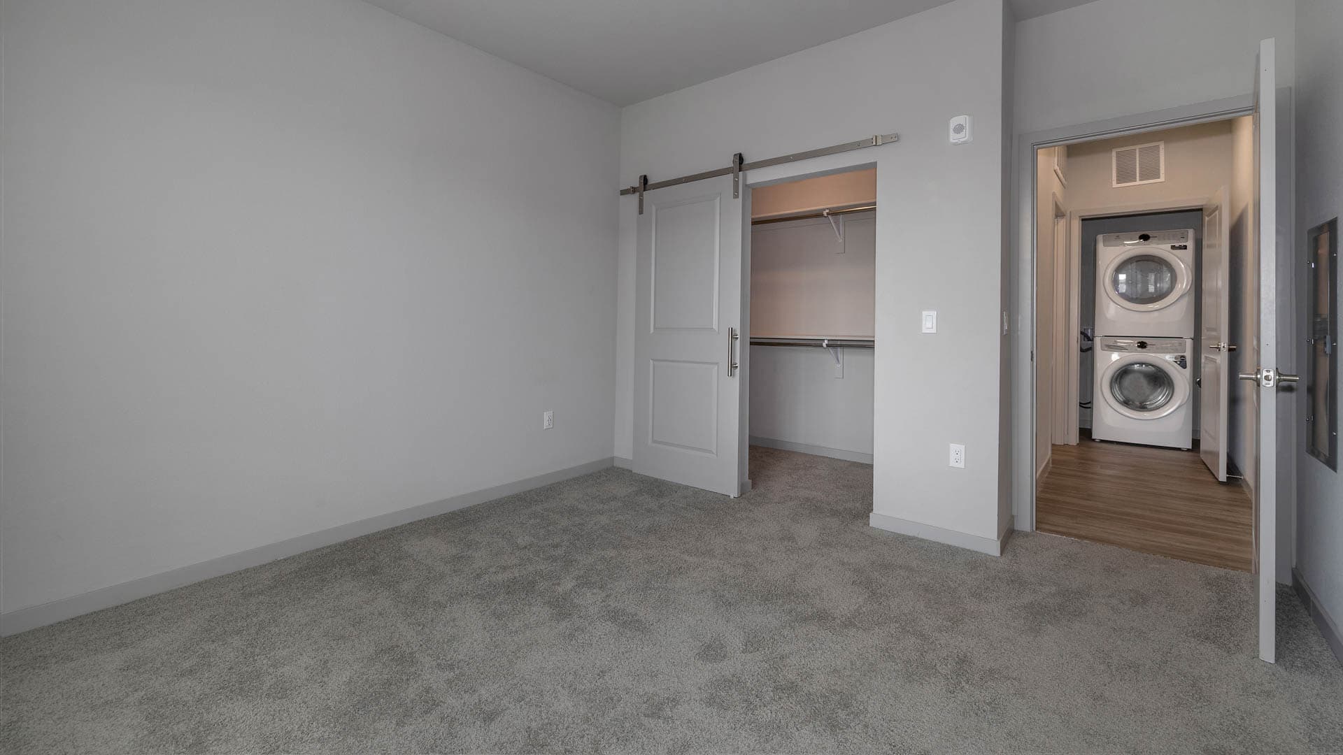 Savanna Nine Mile Apartments 3 of 12