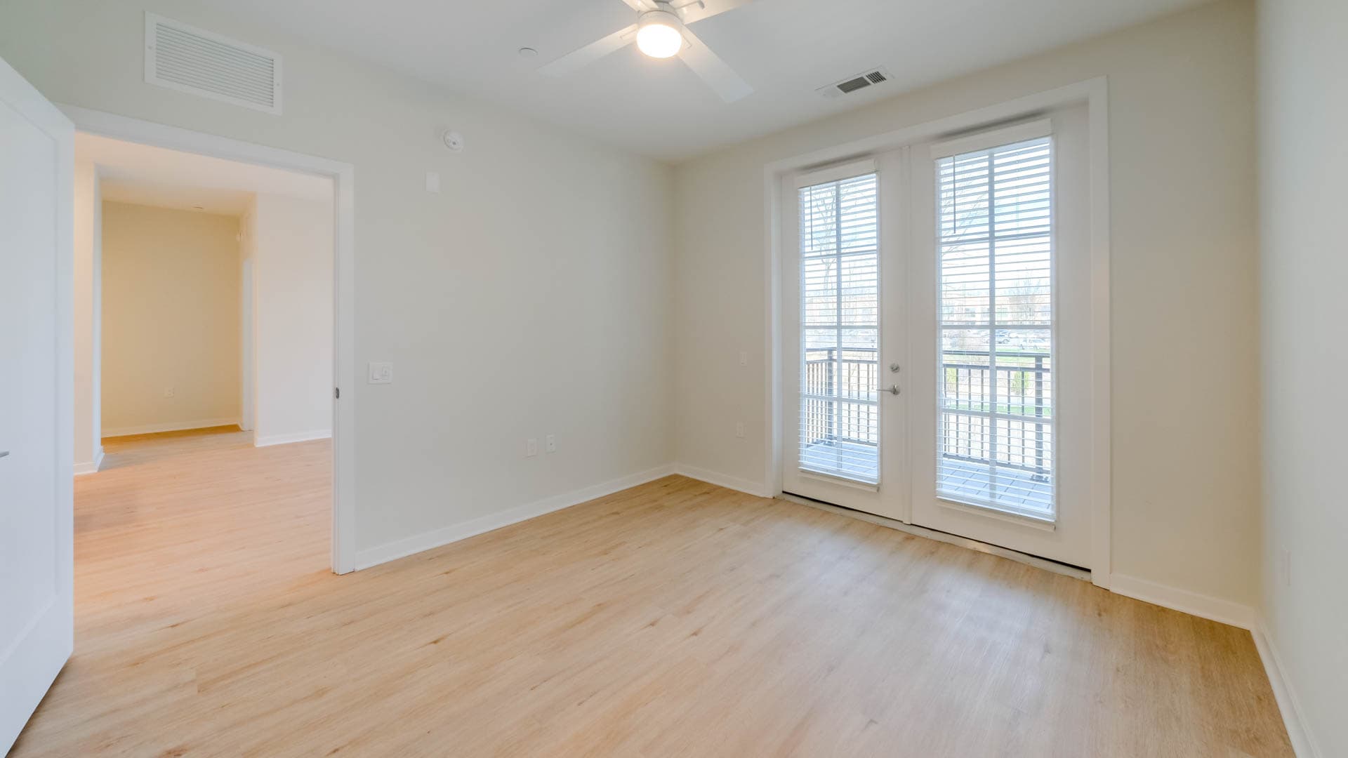 Alexan Harrison Apartments 3 of 11