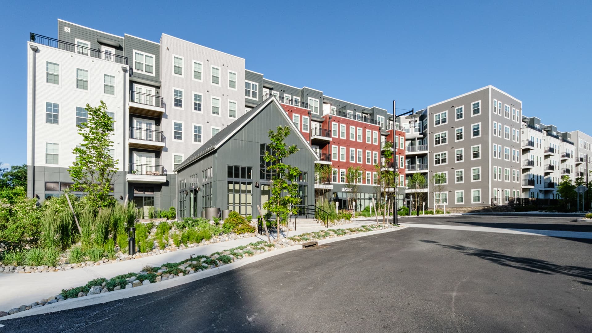 Alexan Harrison Apartments 2 of 120