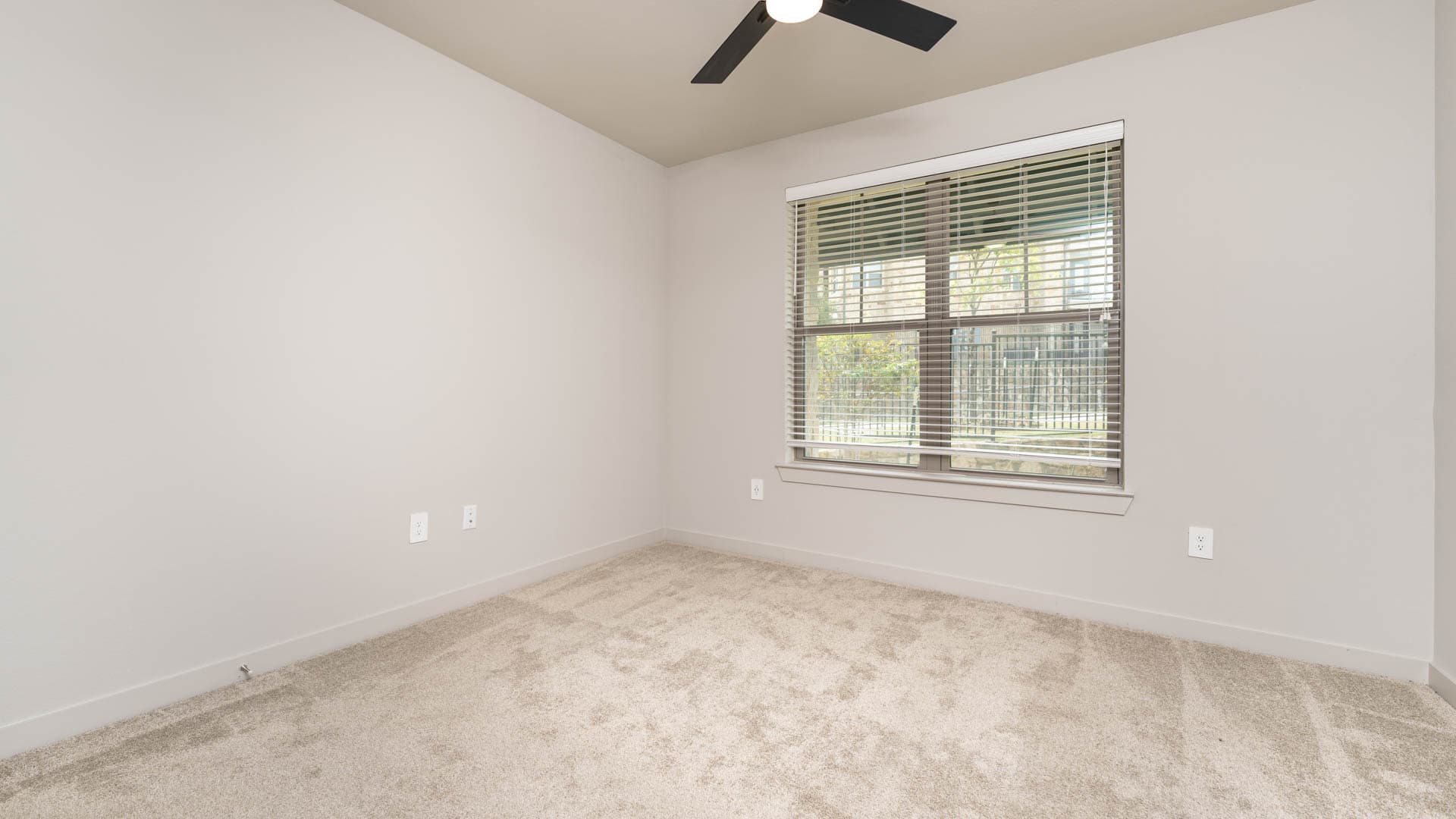 Trailwinds Grapevine Apartments 3 of 11