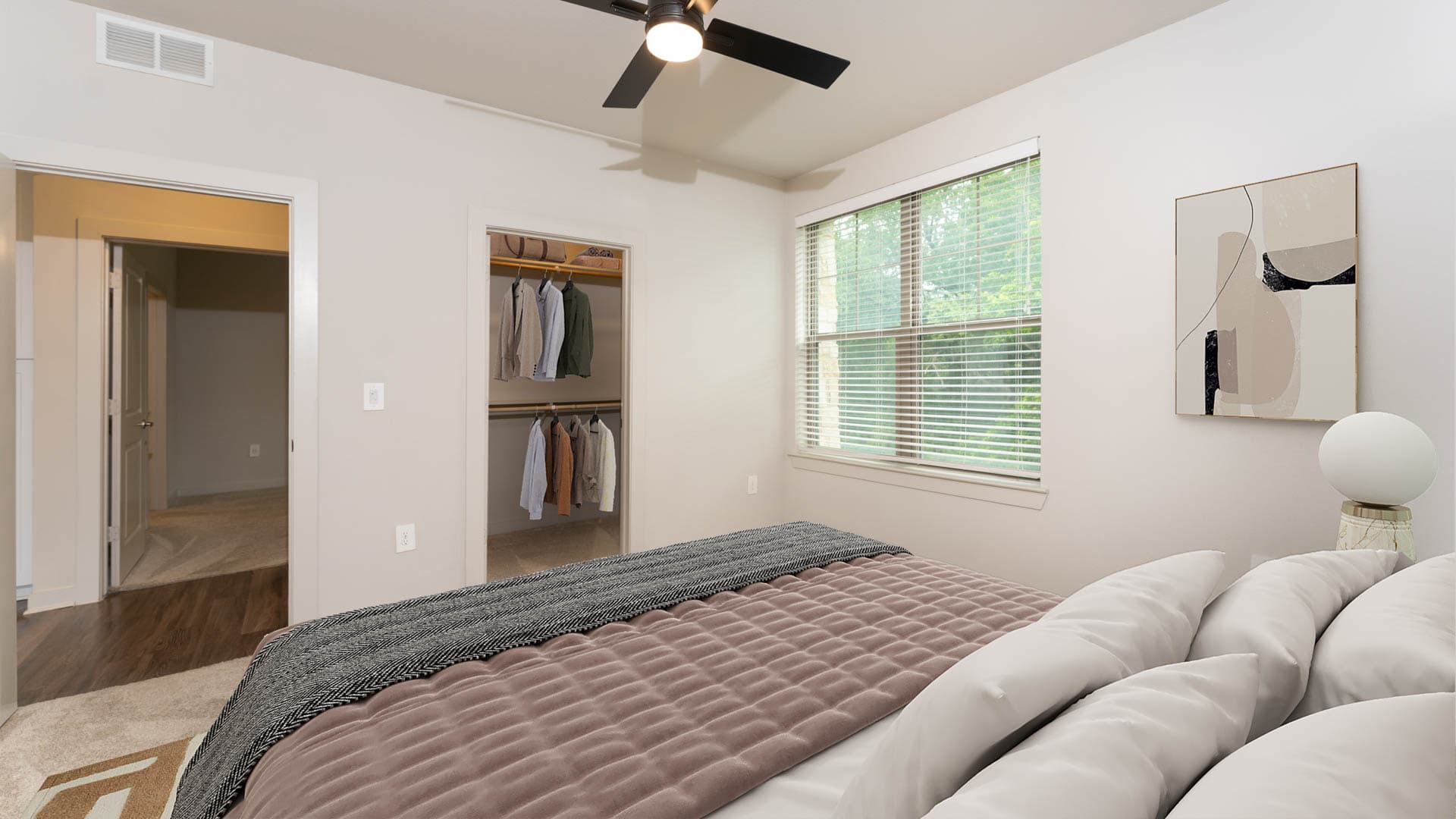 Trailwinds Grapevine Apartments 10 of 11