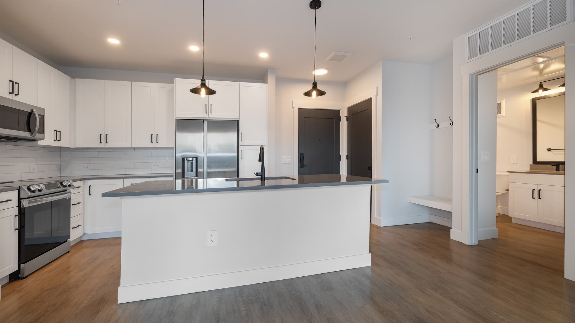 White Fence Farm Apartments 7 of 11