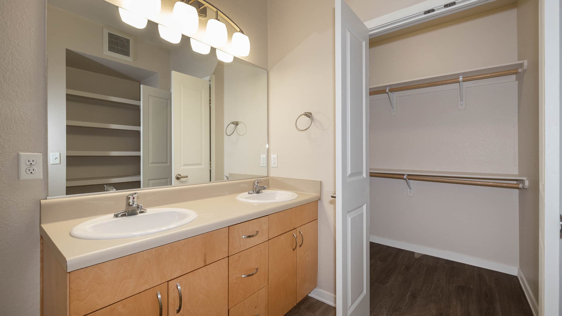 Arbour Square Apartments 2 of 10