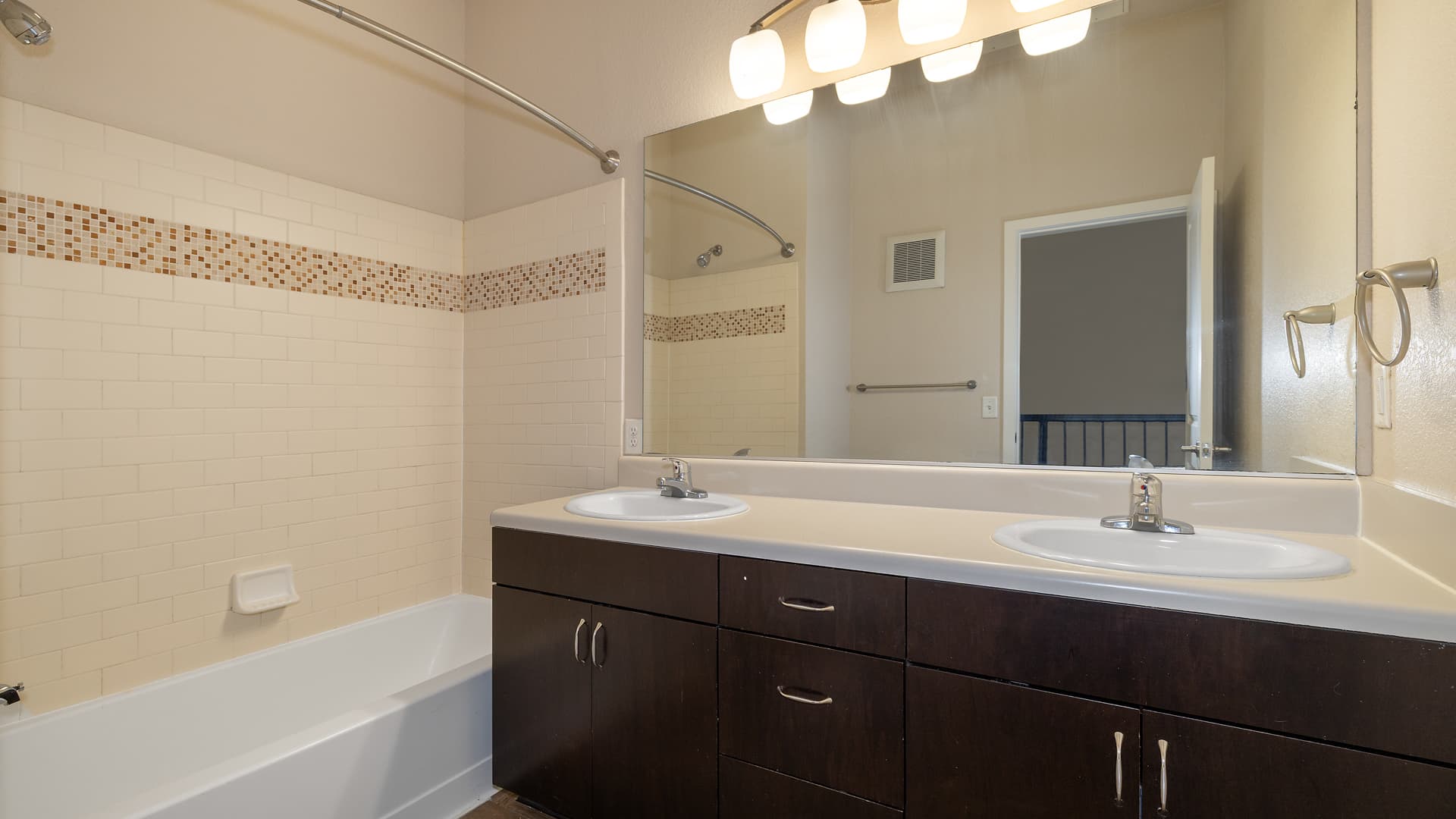 Arbour Square Apartments 7 of 10