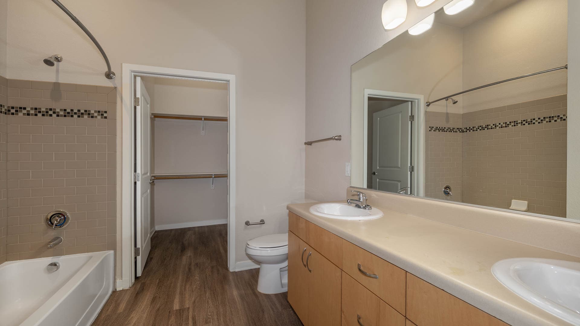 Arbour Square Apartments 5 of 8