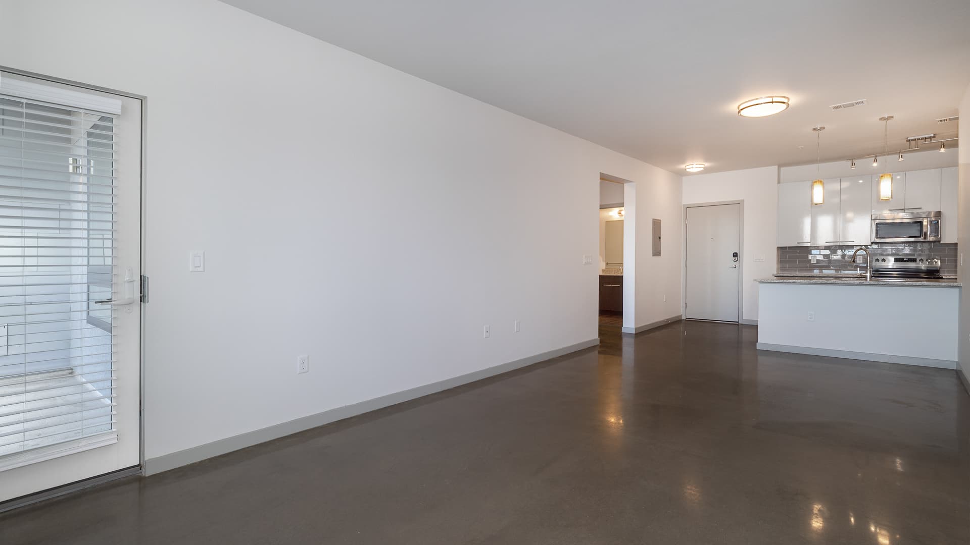 Milehouse Apartments 3 of 11
