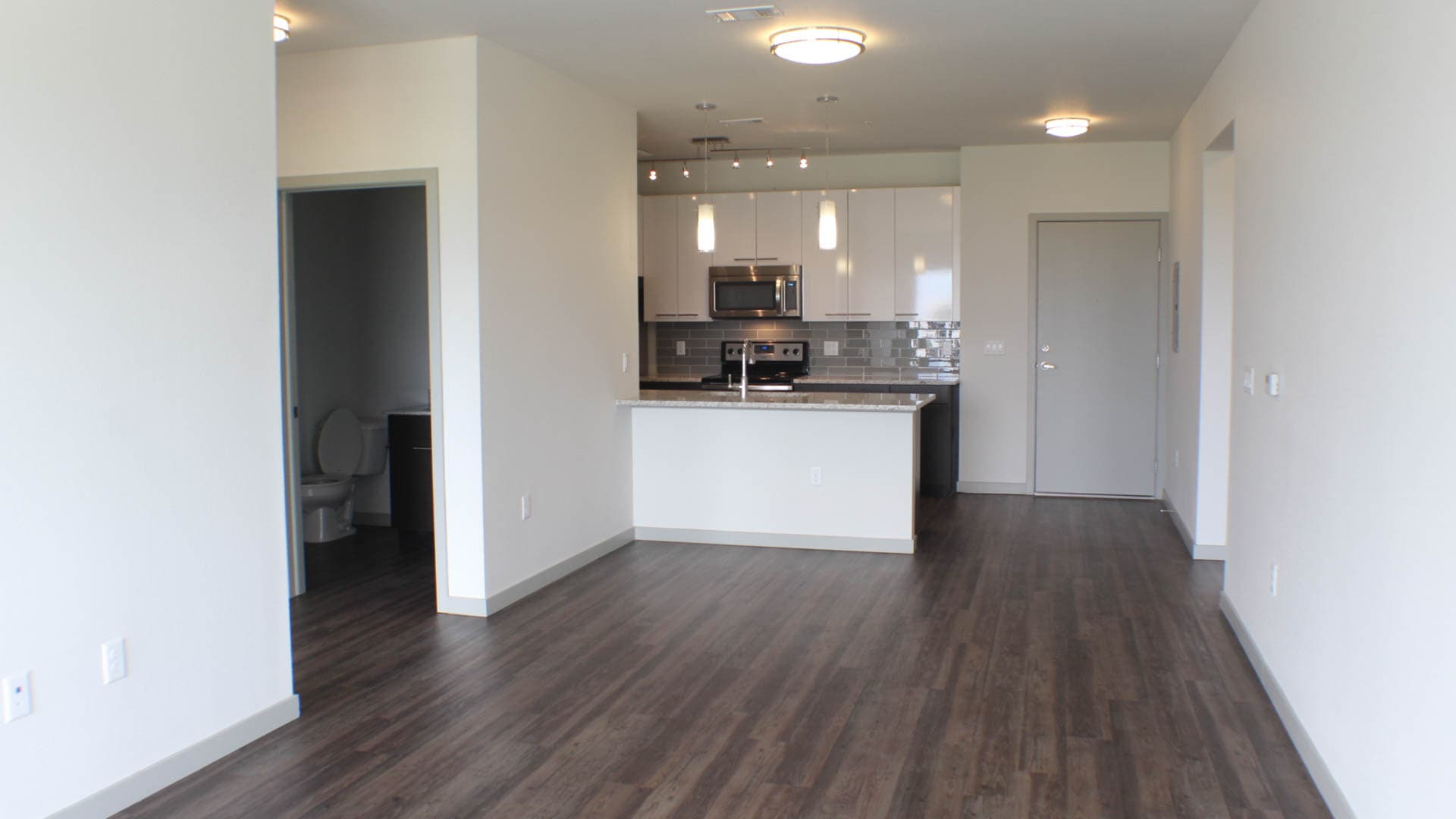 Milehouse Apartments 4 of 57
