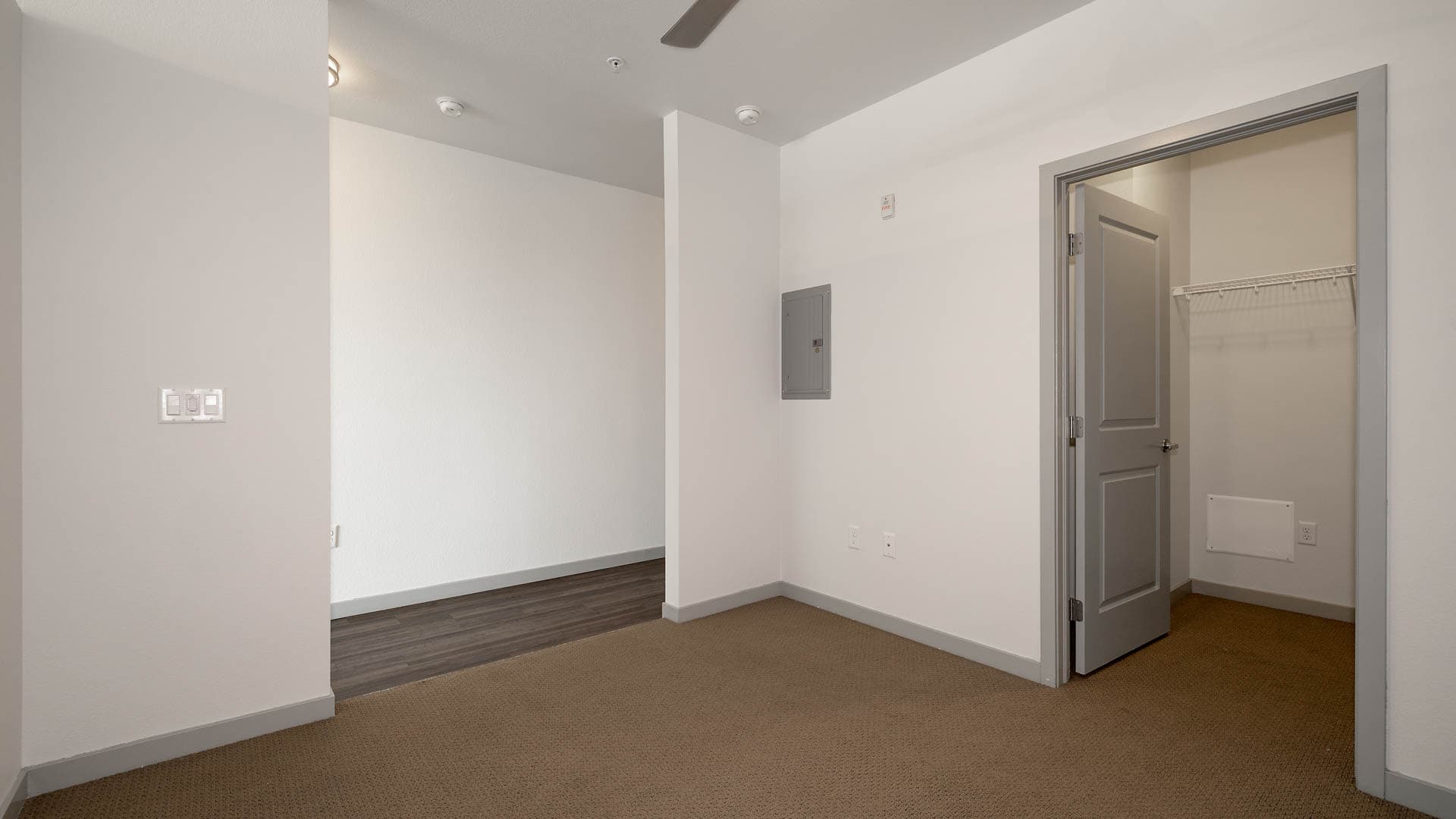 Milehouse Apartments 5 of 8