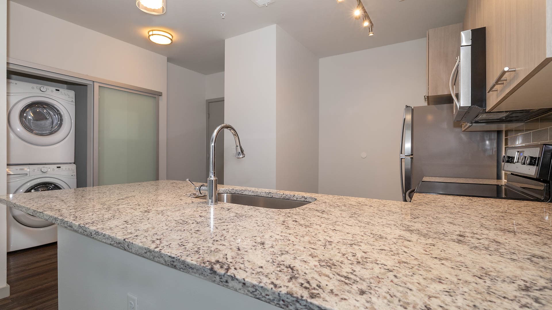 Milehouse Apartments 2 of 8