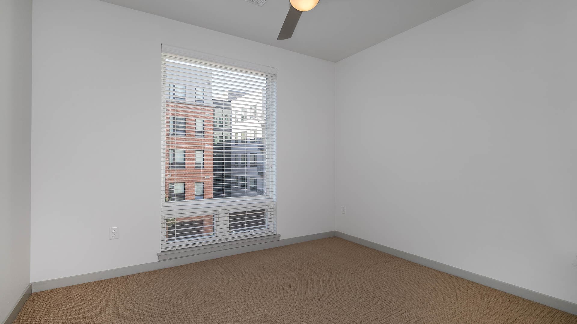 Milehouse Apartments 1 of 8