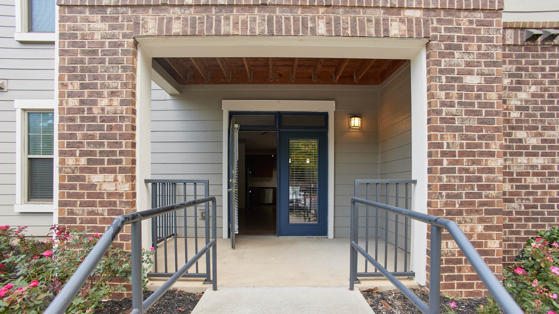 Station 92 Apartments 6 of 11