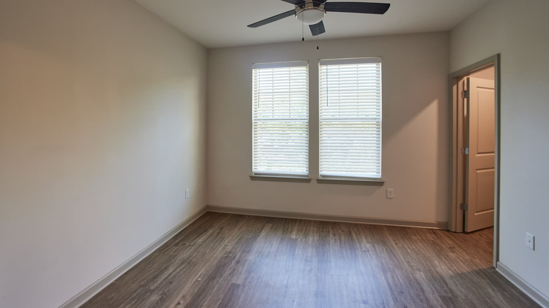 Station 92 Apartments 5 of 10