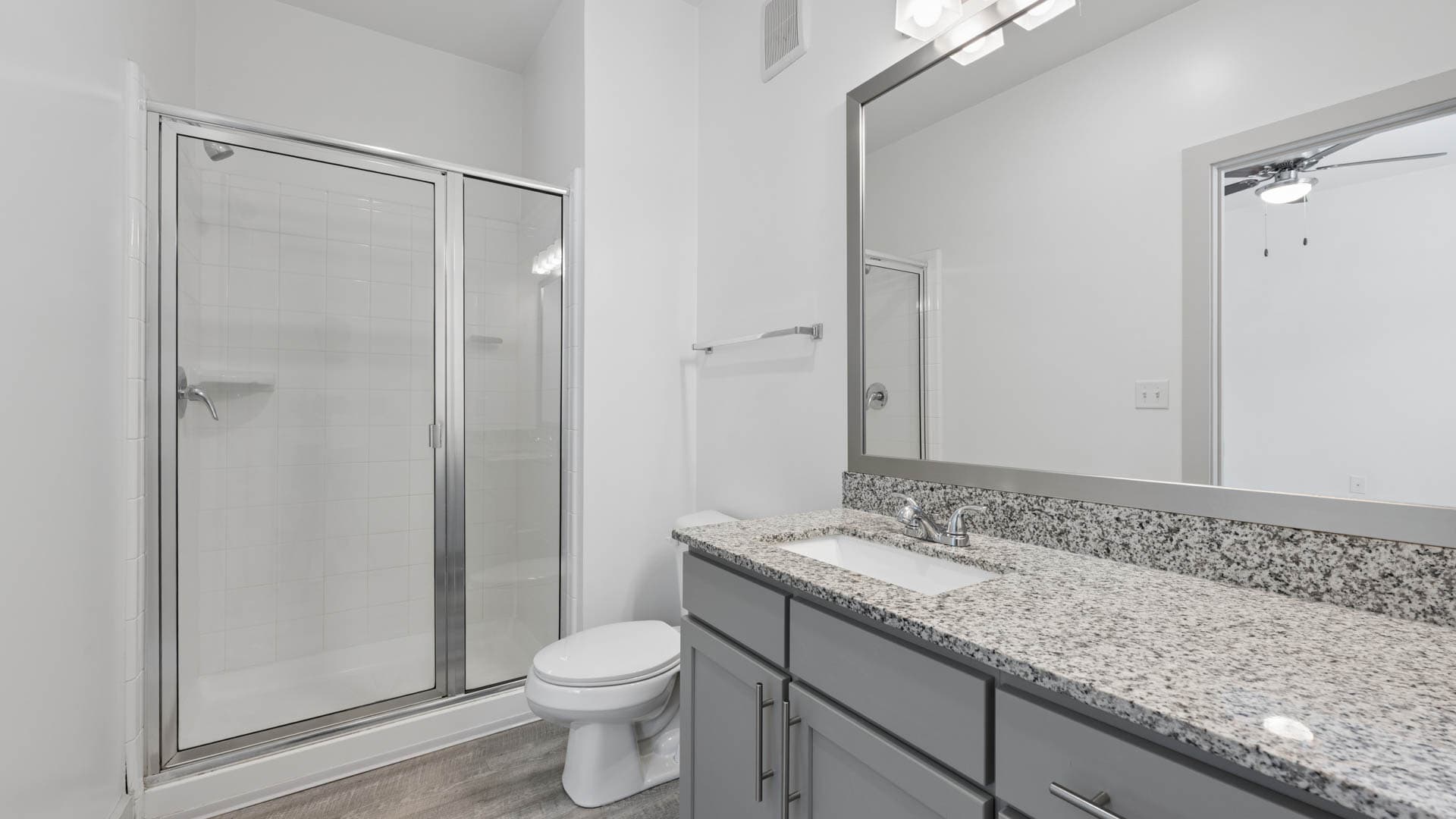 Sixes Ridge Apartments 1 of 9