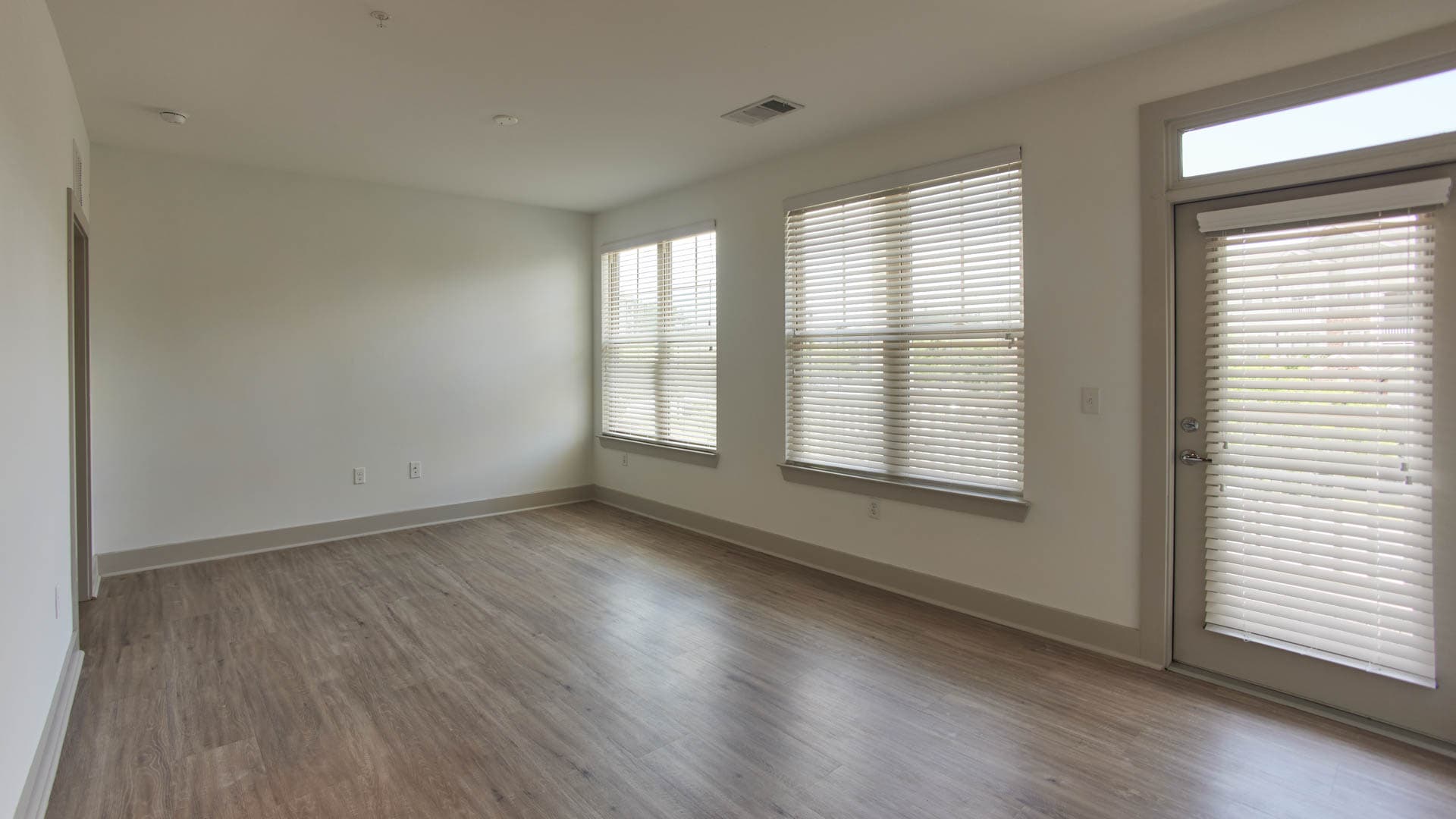 Sixes Ridge Apartments 9 of 11