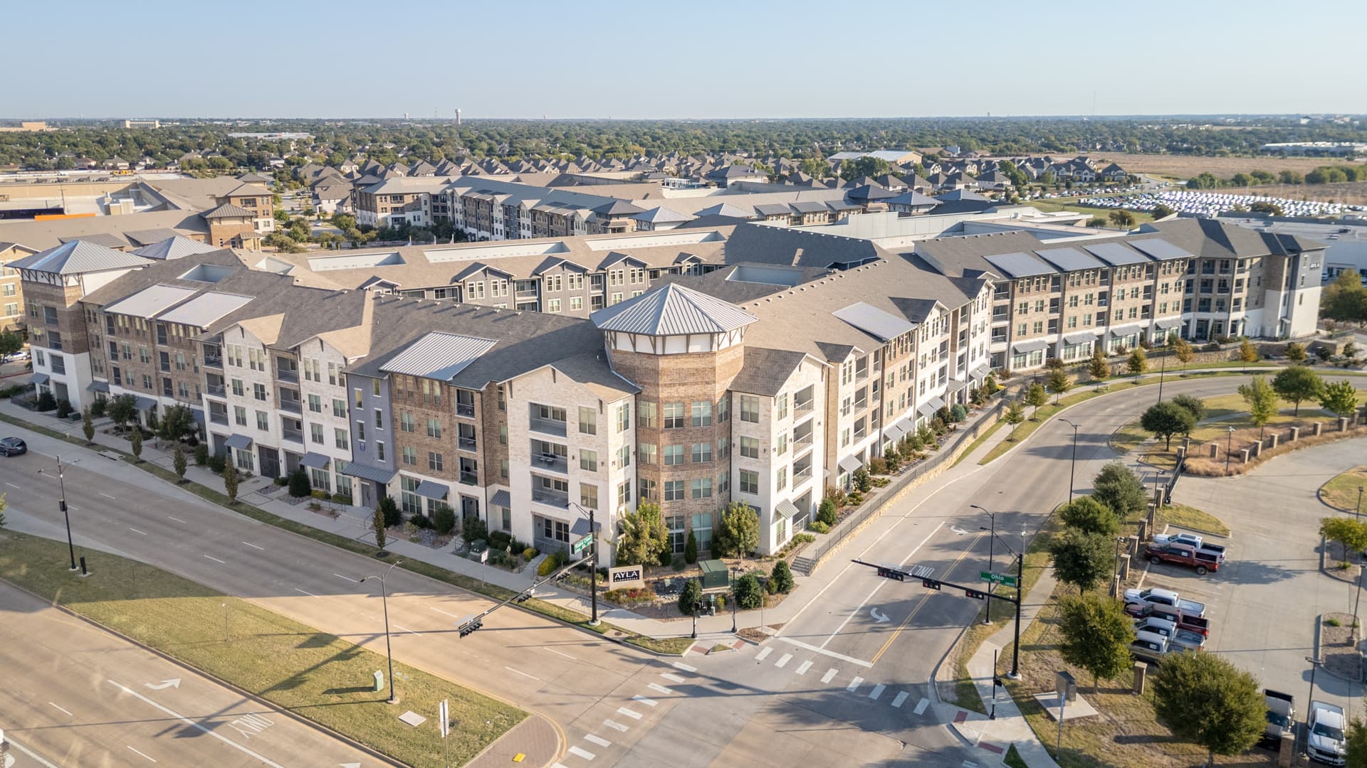 Ayla Stonebriar Apartments 1 of 28
