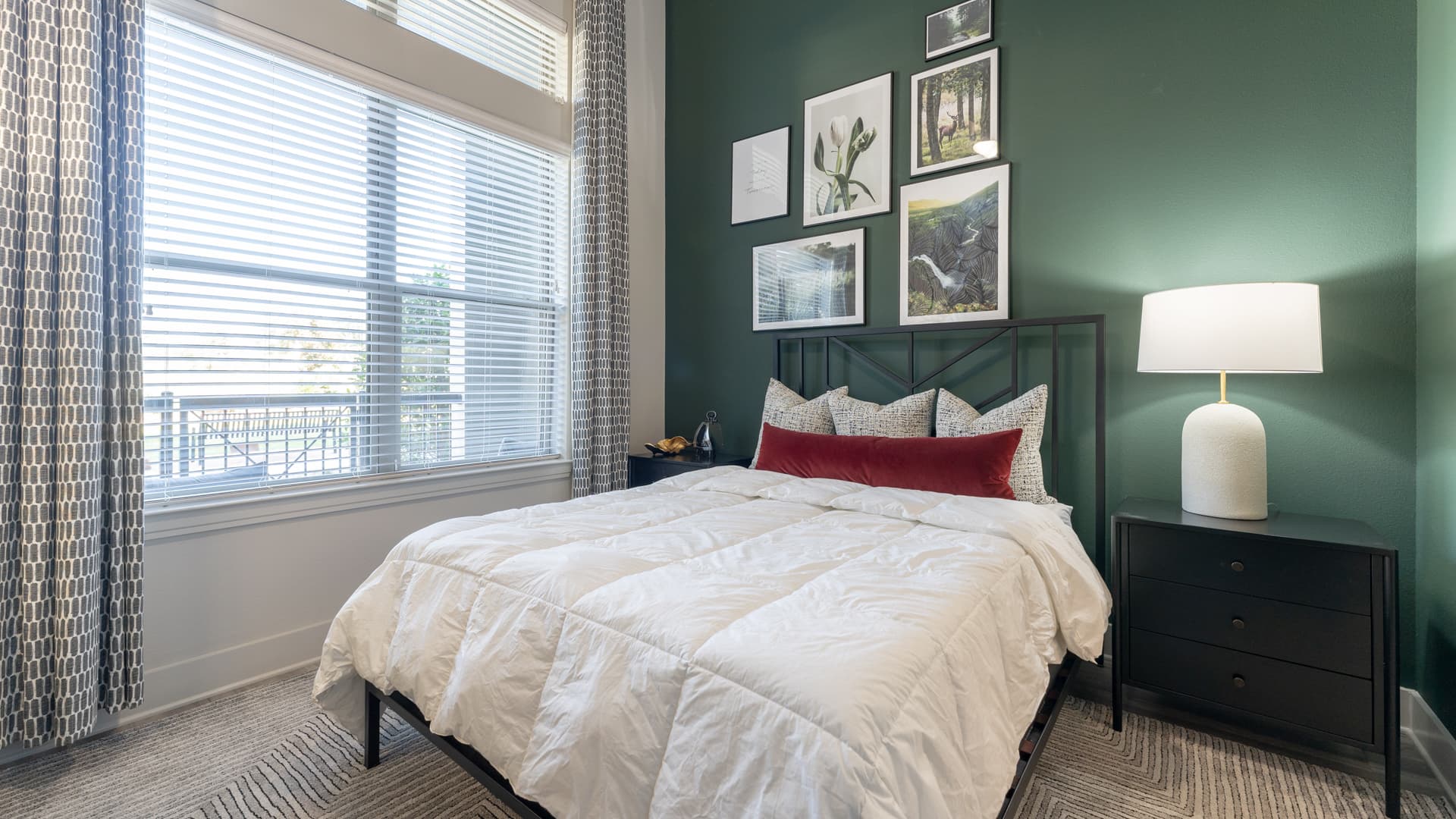 Ayla Stonebriar Apartments 3 of 9
