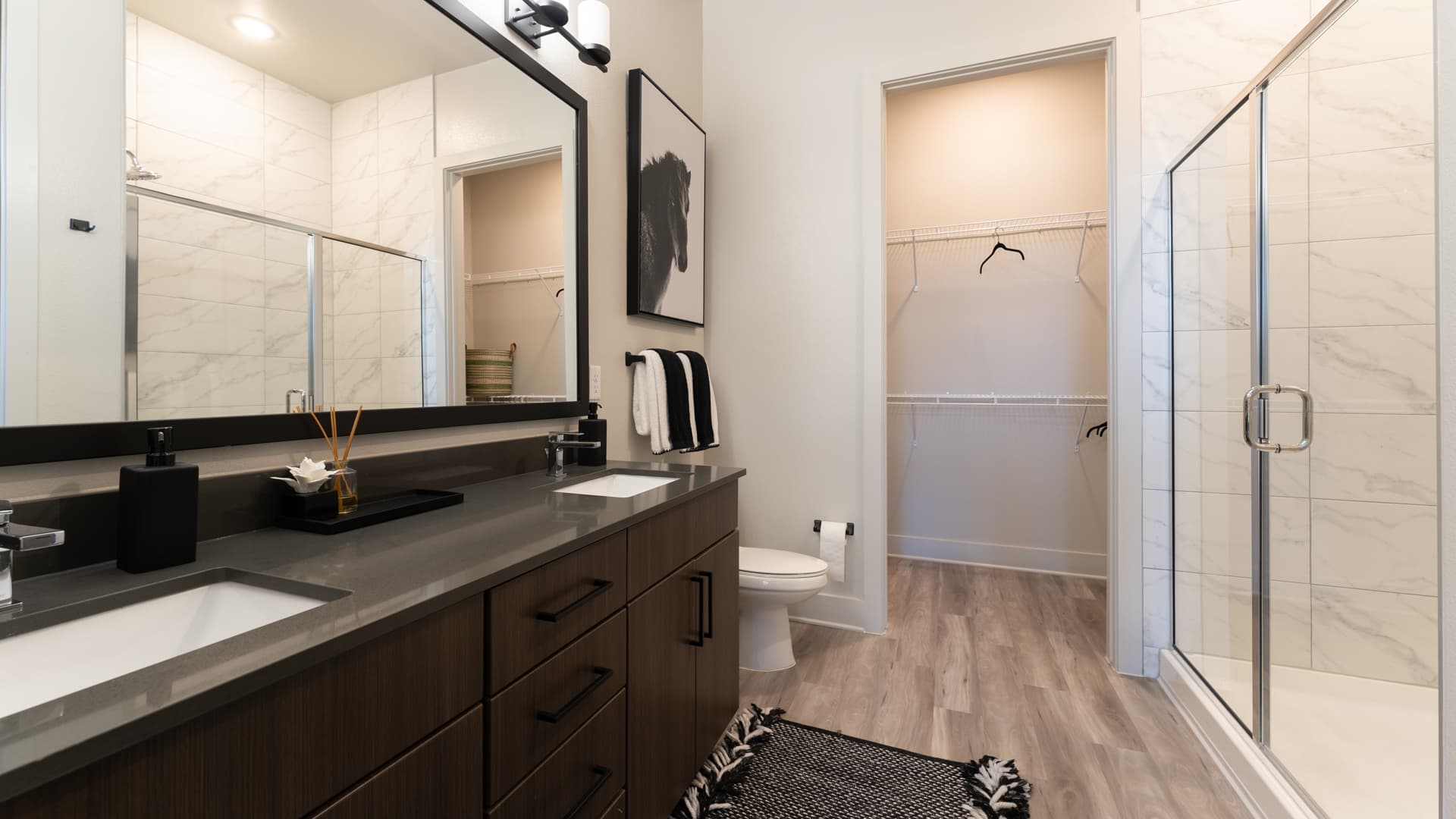 Ayla Stonebriar Apartments 5 of 9