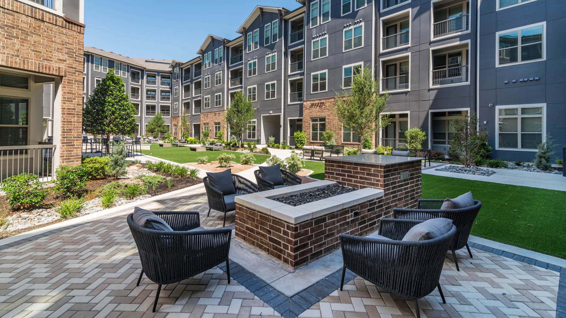 Ayla Stonebriar Apartments 25 of 28