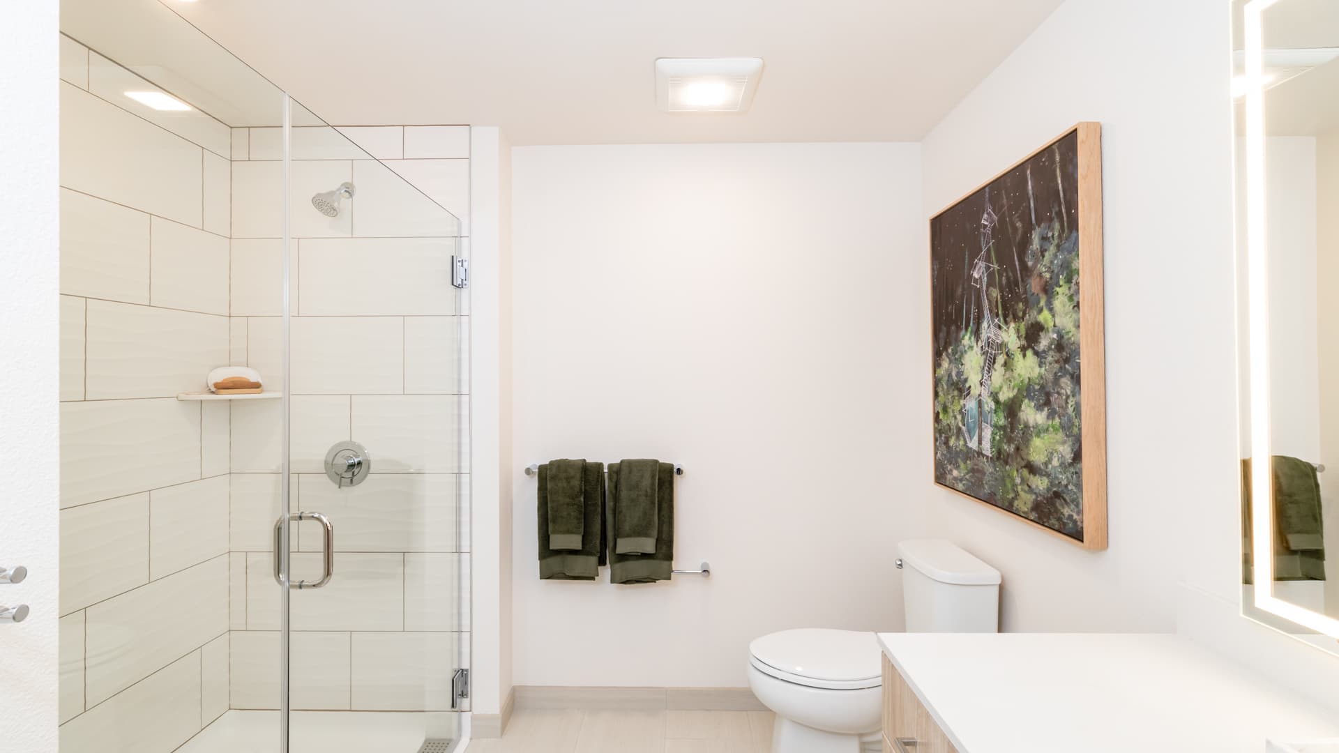 Lorien Ivy Apartments 7 of 8
