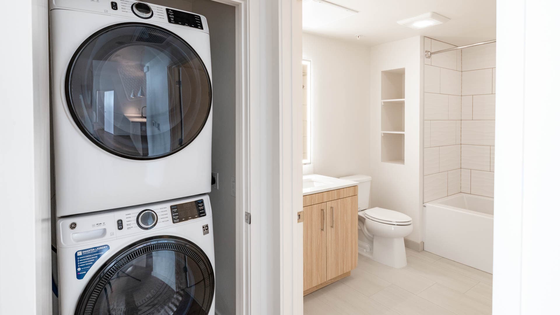 Lorien Ivy Apartments 3 of 11