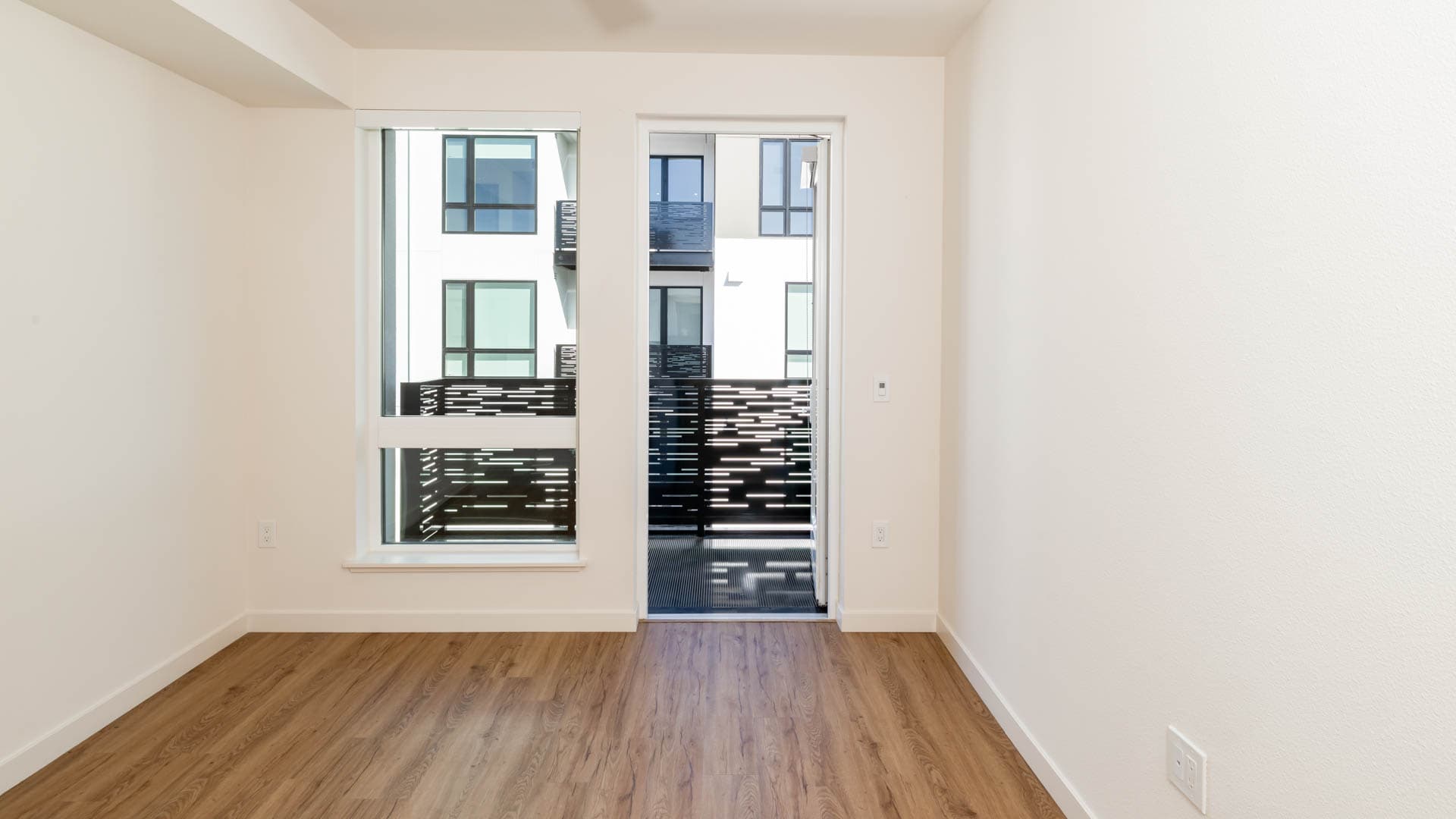 Lorien Ivy Apartments 7 of 11