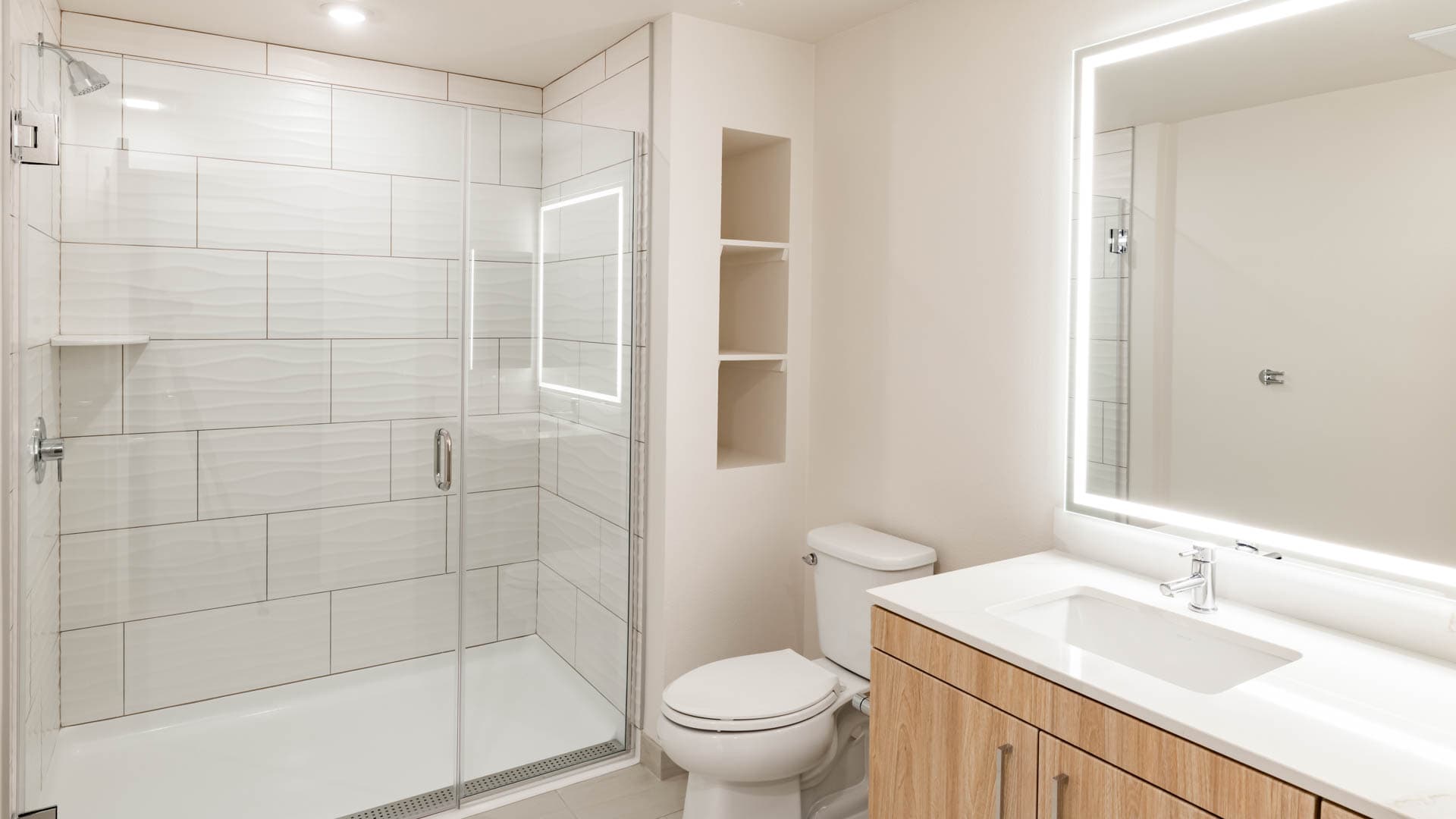 Lorien Ivy Apartments 6 of 9