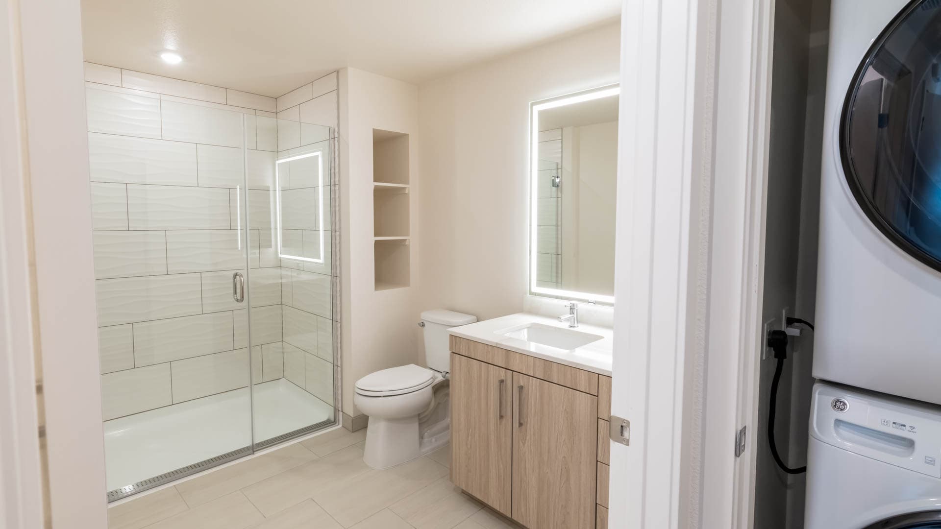 Lorien Ivy Apartments 5 of 8