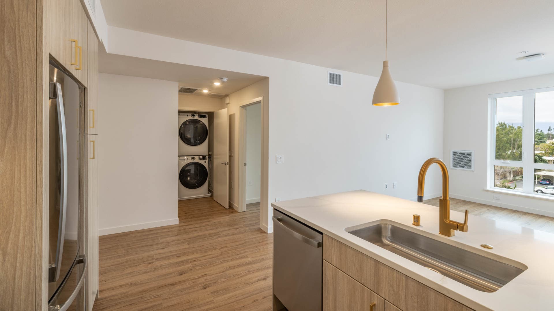 Lorien Ivy Apartments 3 of 9