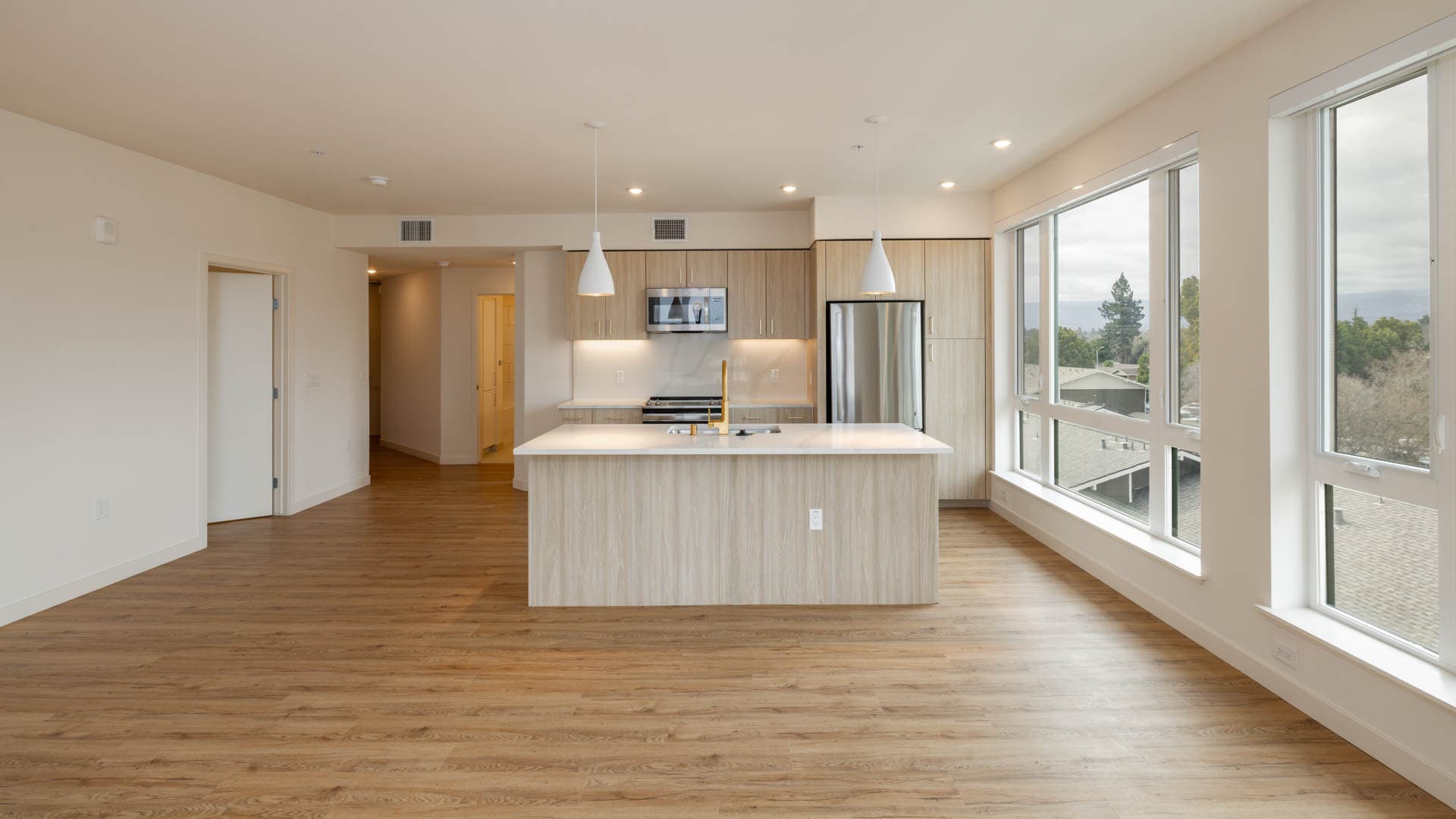 Lorien Ivy Apartments 1 of 12