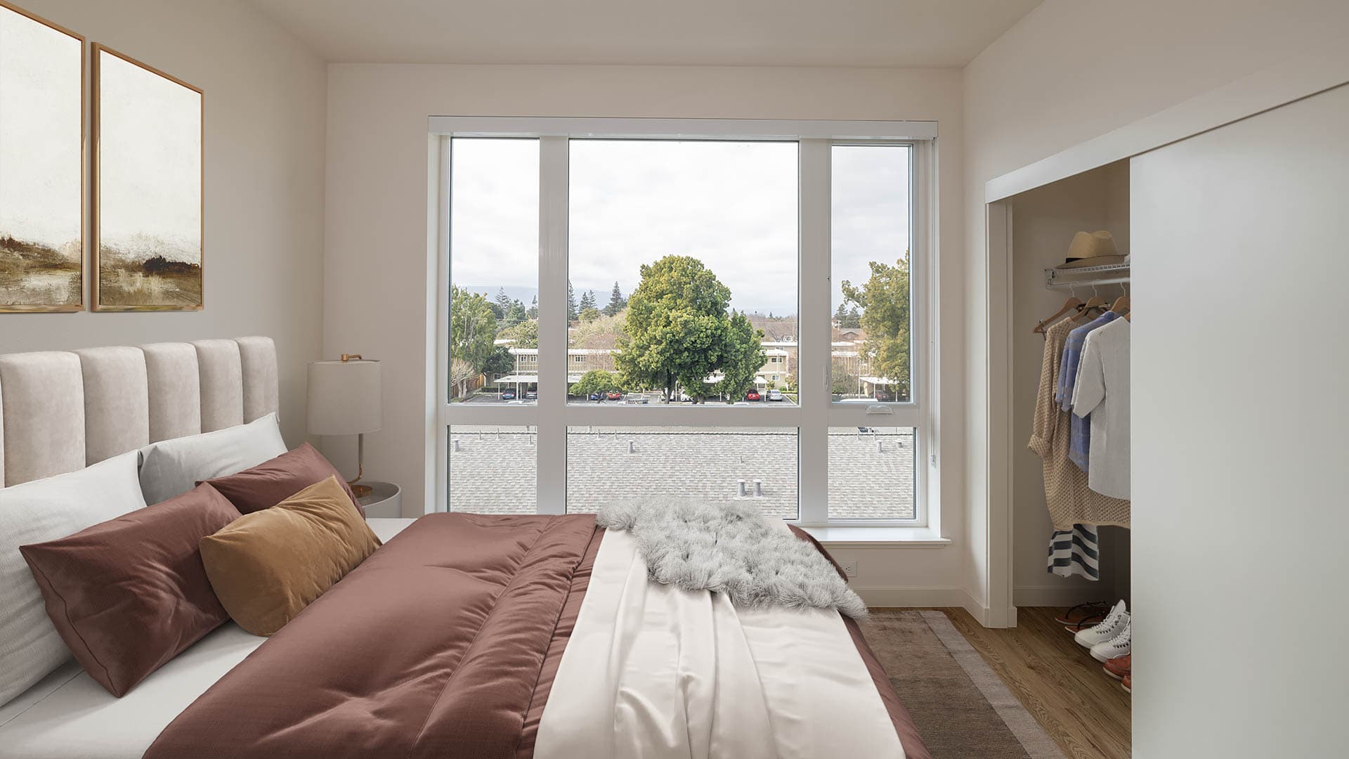 Lorien Ivy Apartments 10 of 12