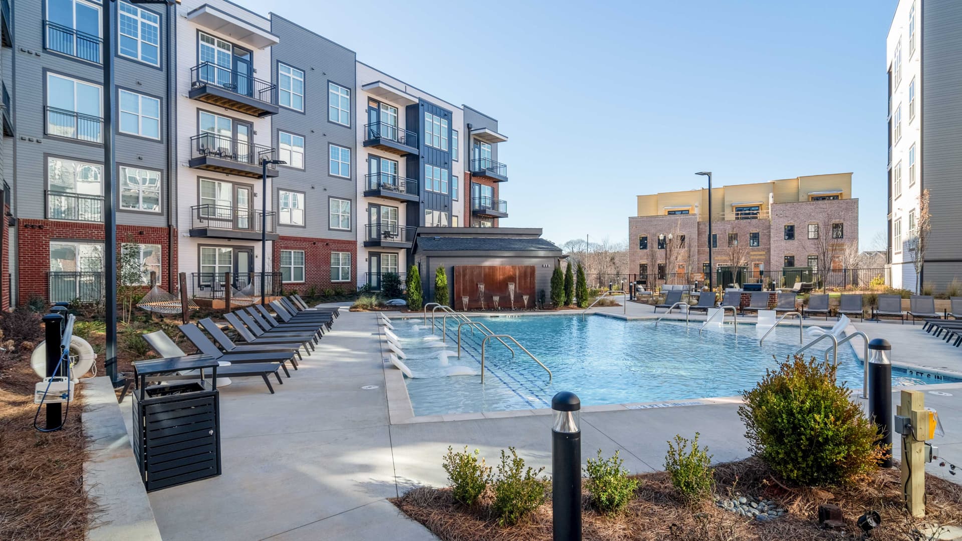 Lyric Sugar Hill Apartments 1 of 8