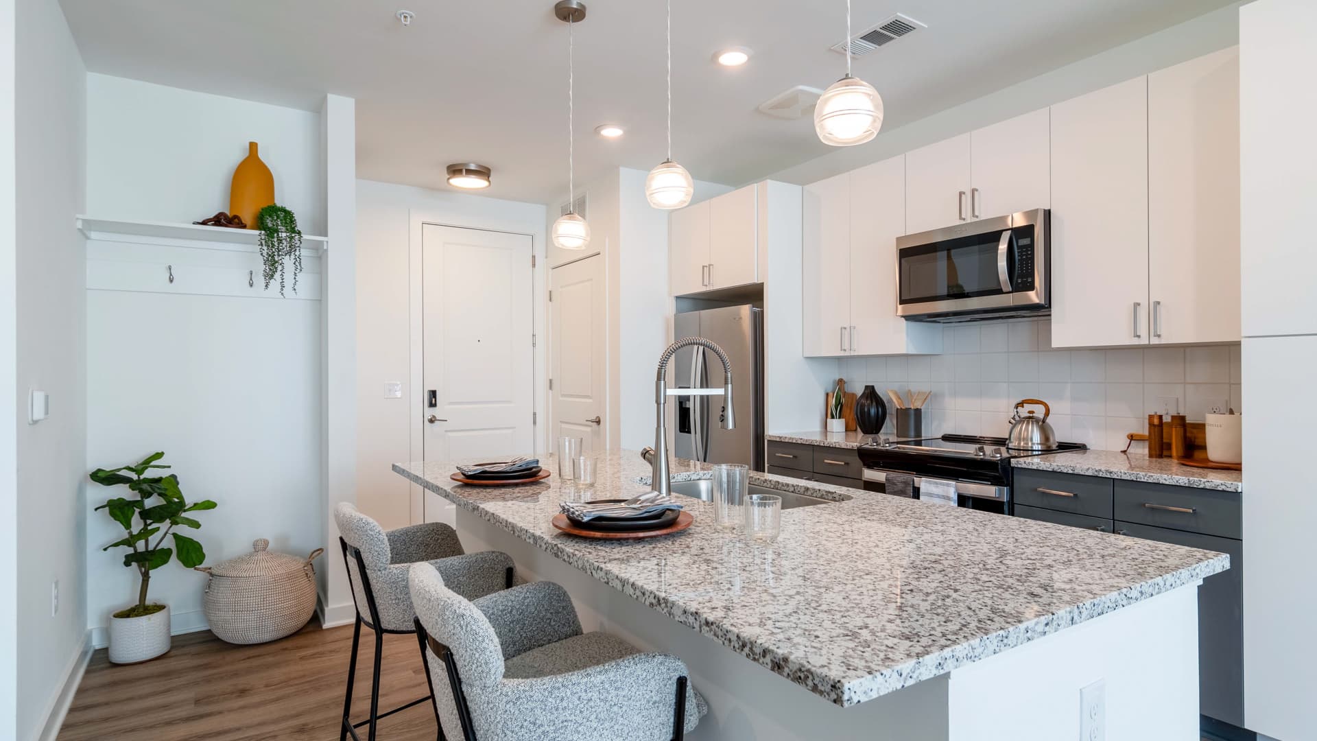 Lyric Sugar Hill Apartments 5 of 33