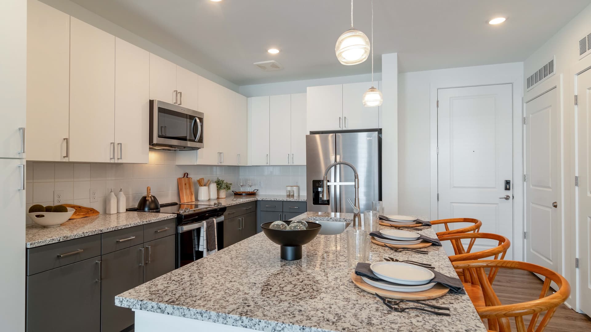Lyric Sugar Hill Apartments 6 of 33