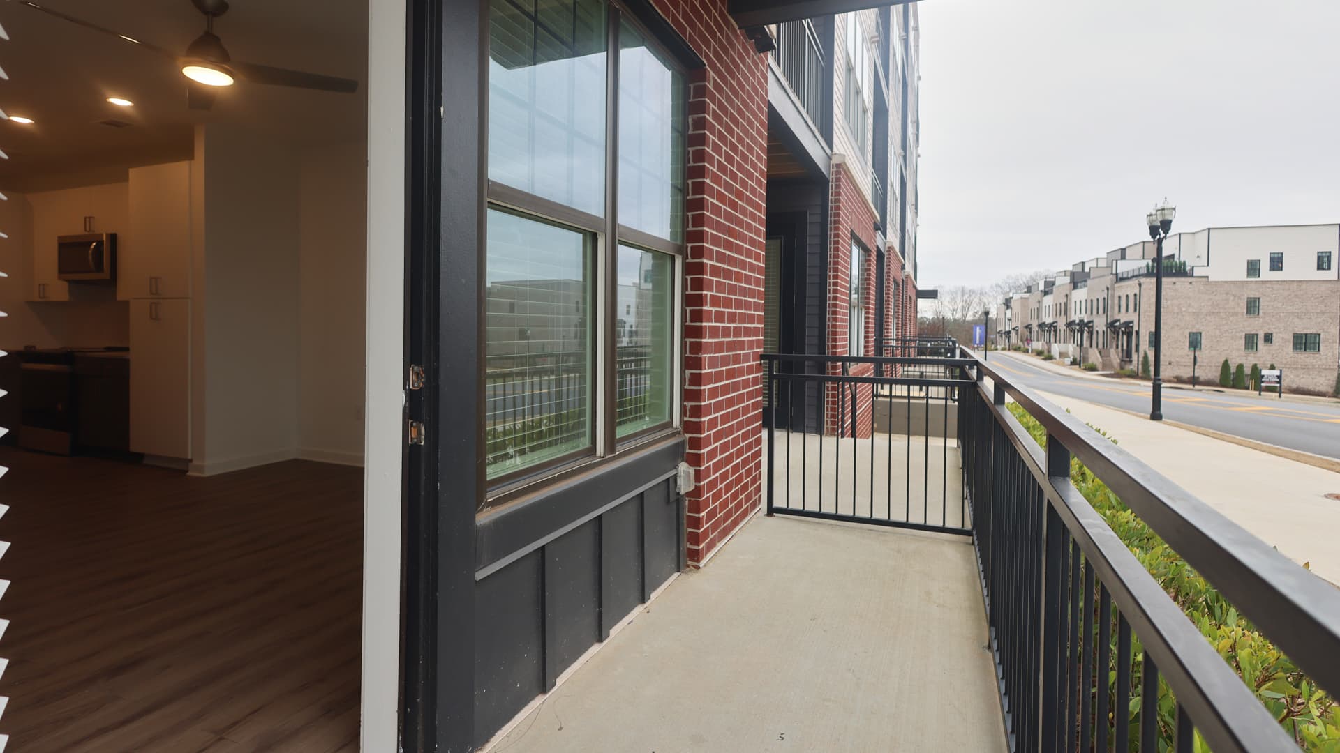 Lyric Sugar Hill Apartments 2 of 8