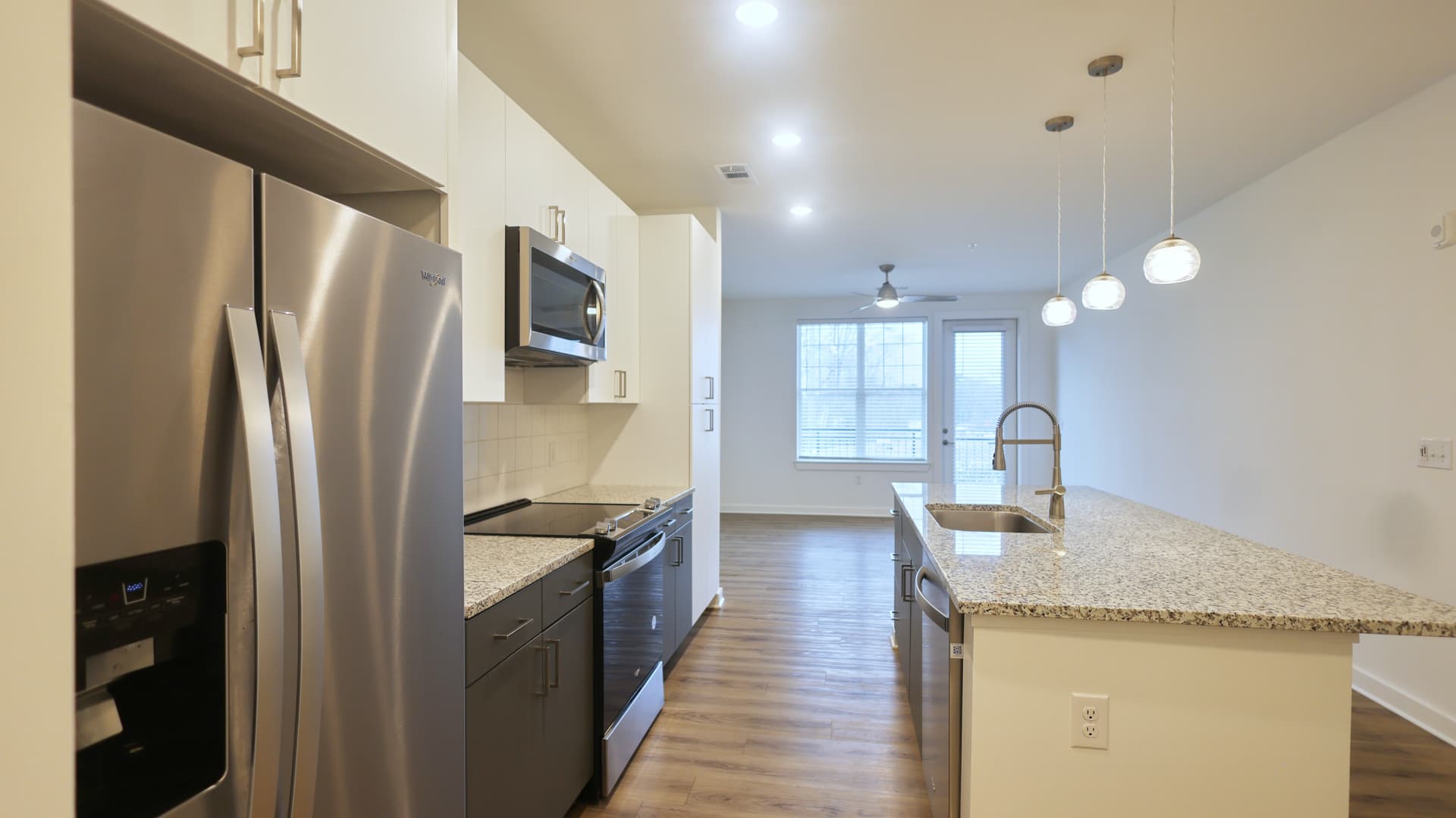 Lyric Sugar Hill Apartments 4 of 8