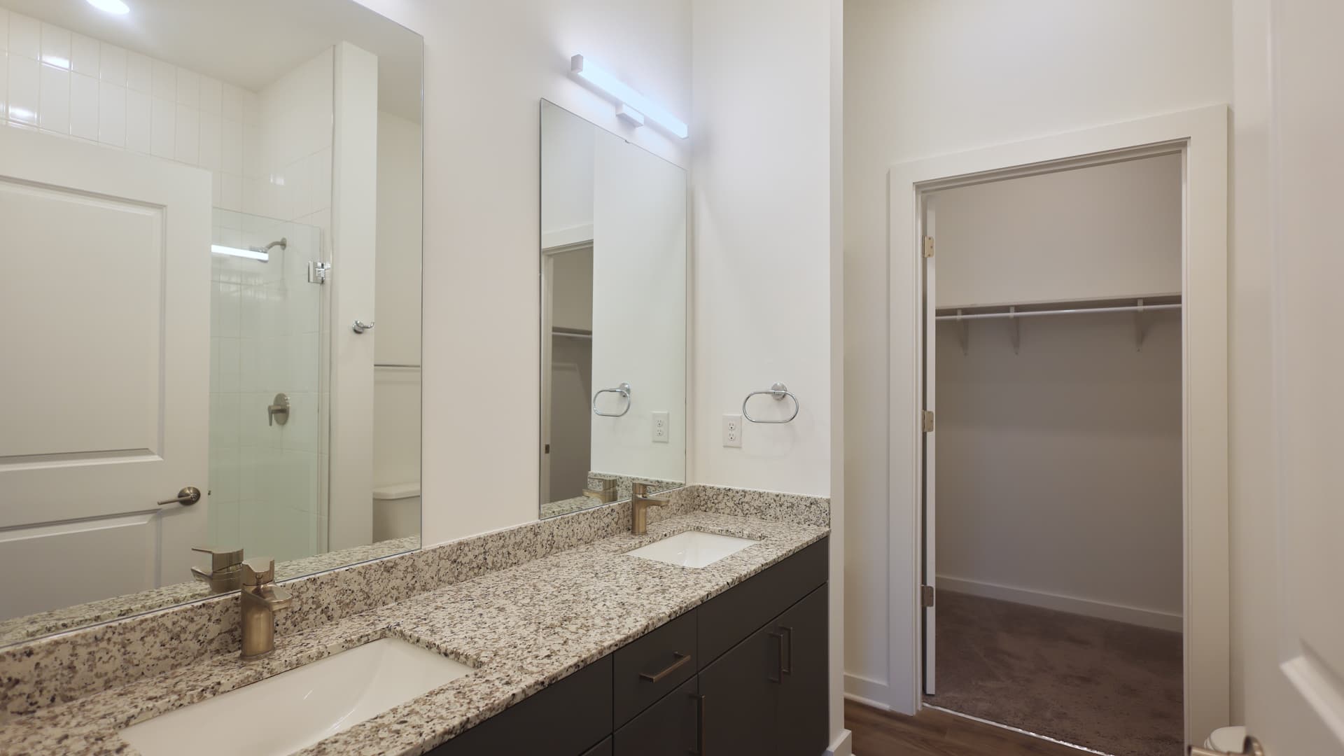 Lyric Sugar Hill Apartments 4 of 11