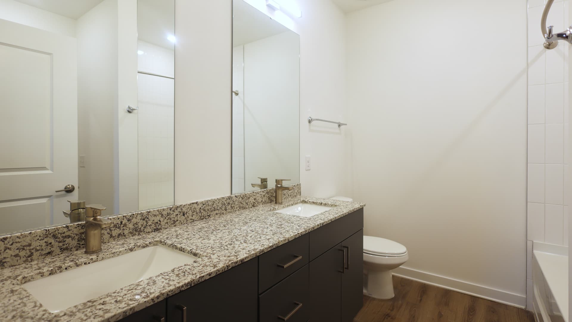 Lyric Sugar Hill Apartments 6 of 11