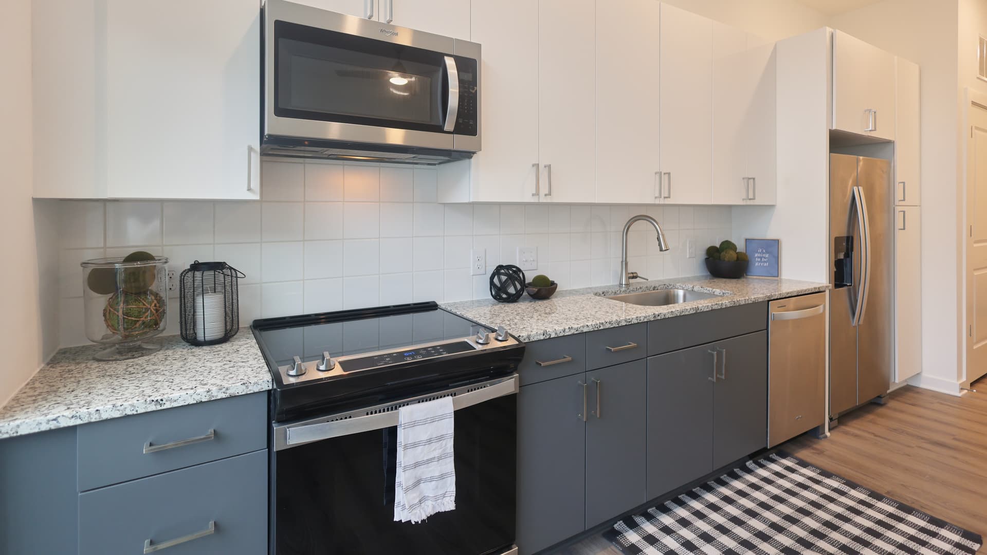 Lyric Sugar Hill Apartments 5 of 6