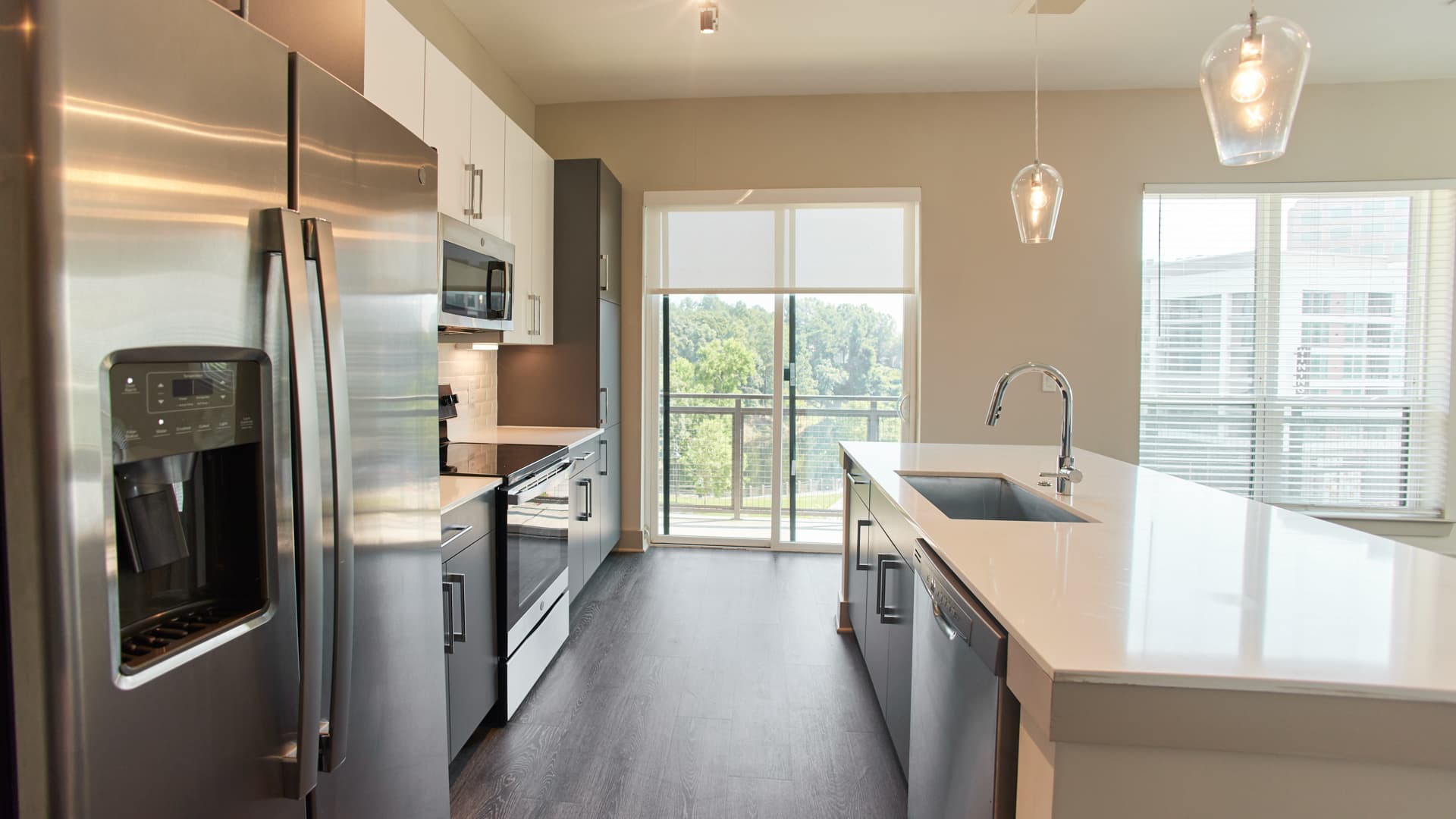 Stillhouse Vinings Apartments 1 of 8