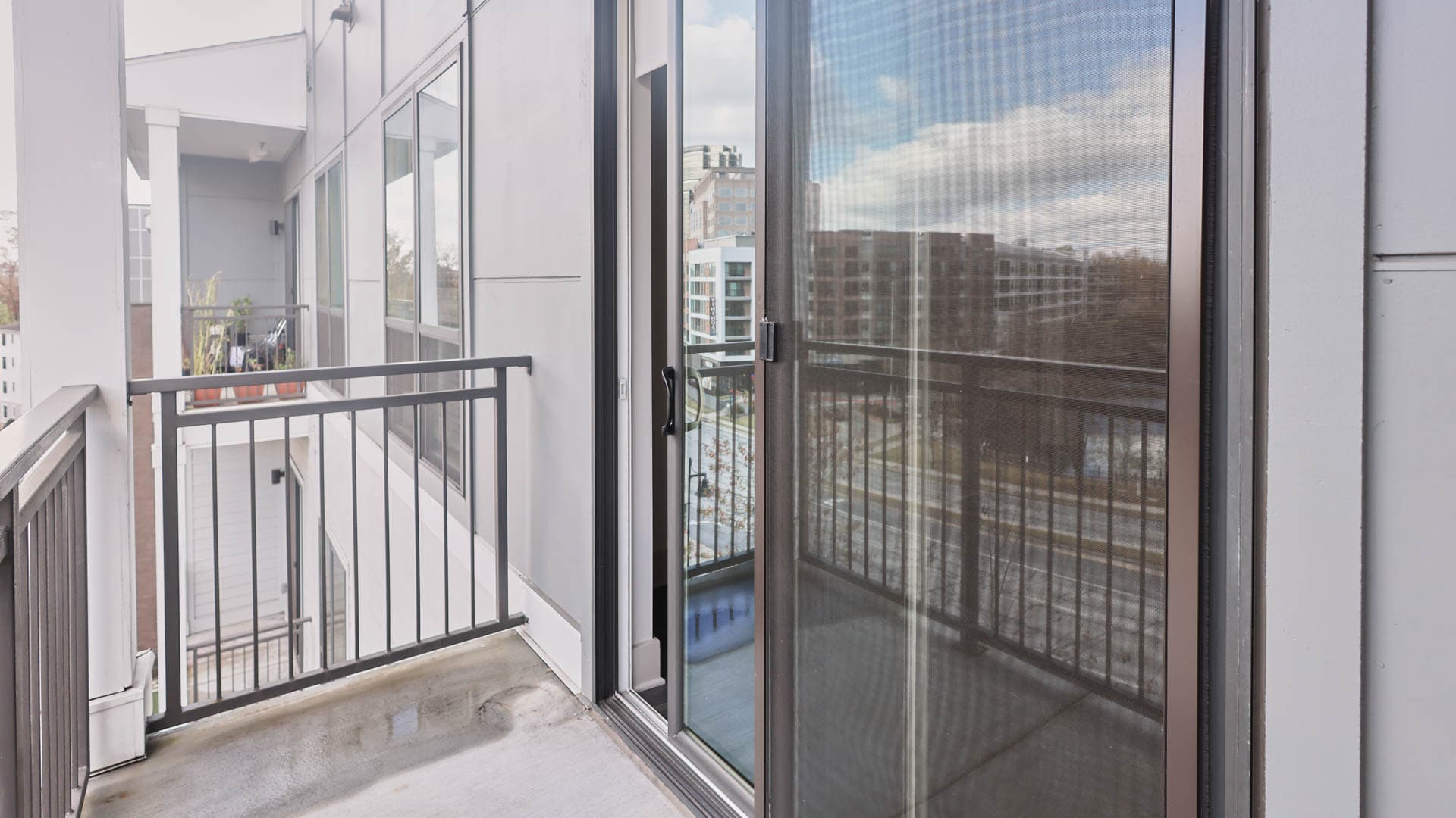 Stillhouse Vinings Apartments 1 of 6