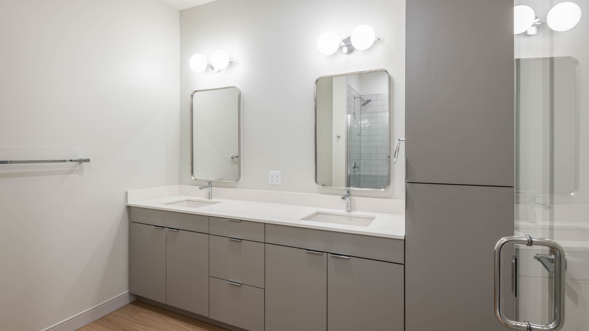 The Basin Apartments 3 of 11