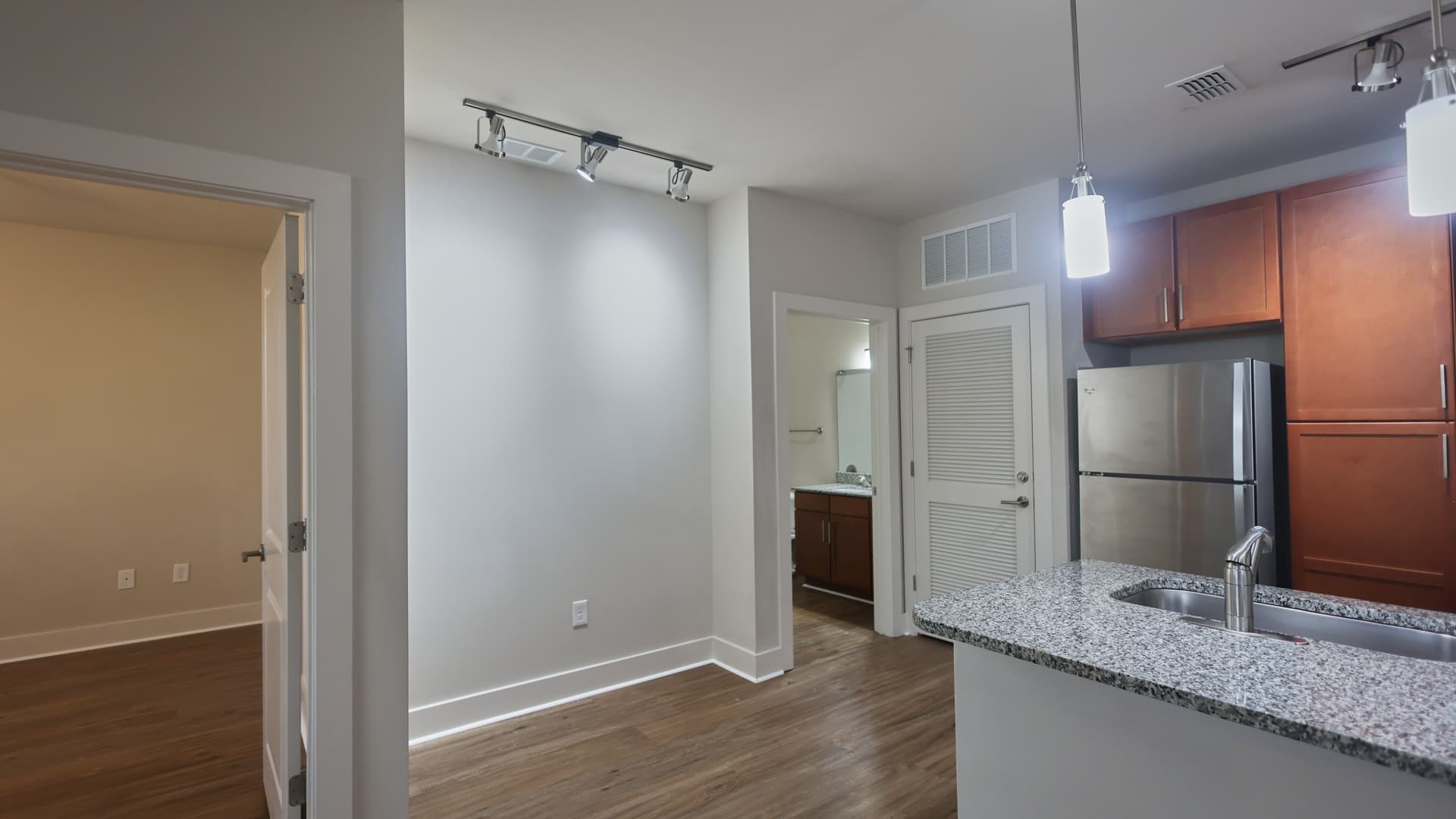 Reserve at Summit Crossing Apartments 4 of 8