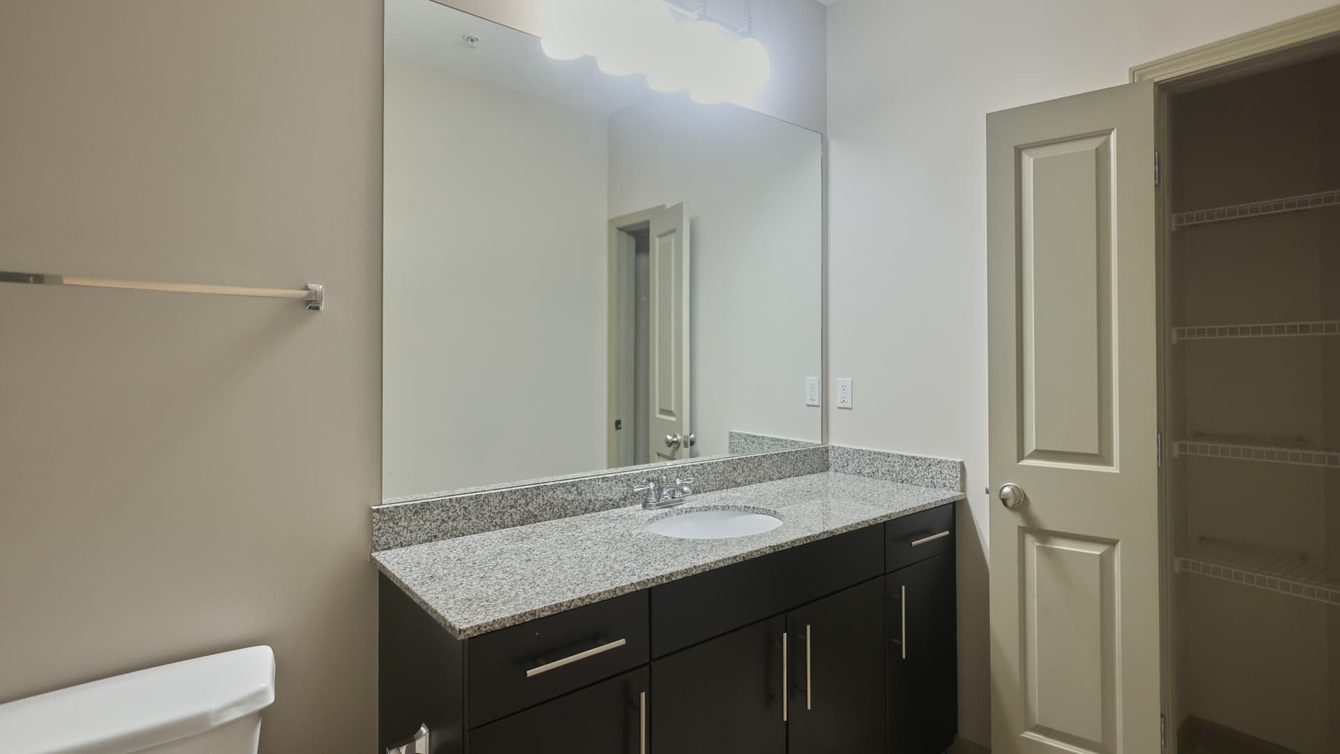 The Drexel Collective Apartments 2 of 8
