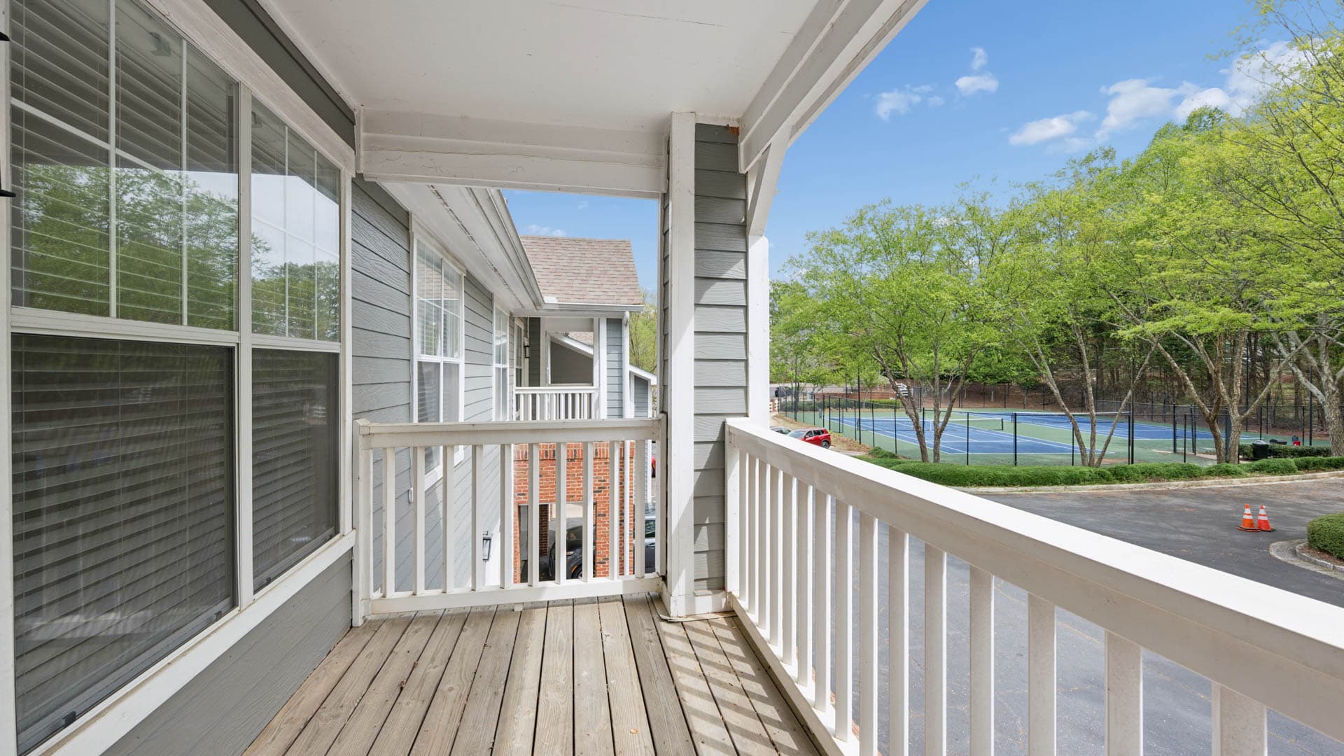 Lex Alpharetta Apartments 1 of 9
