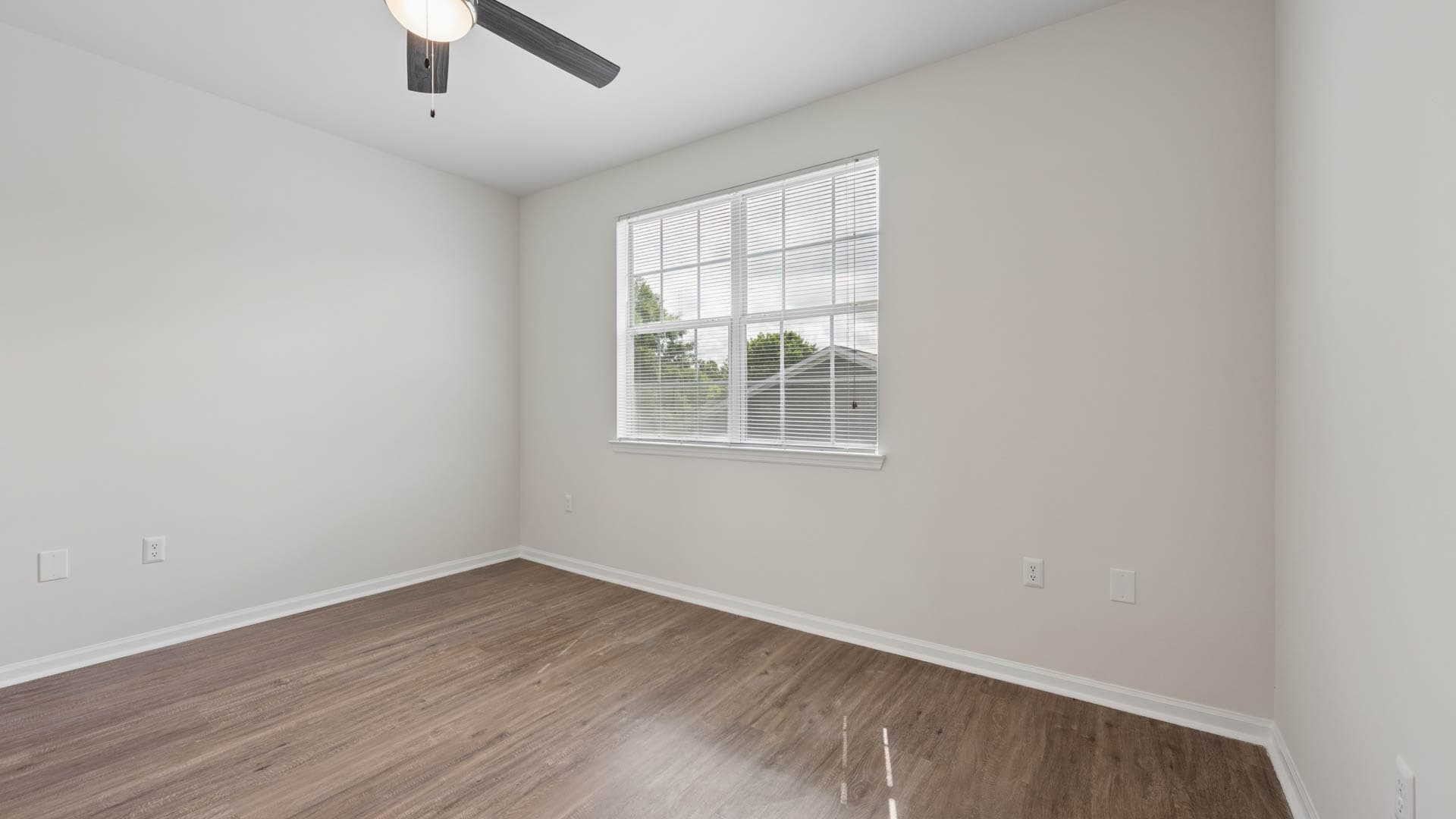 Summit Crossing Apartments 4 of 10