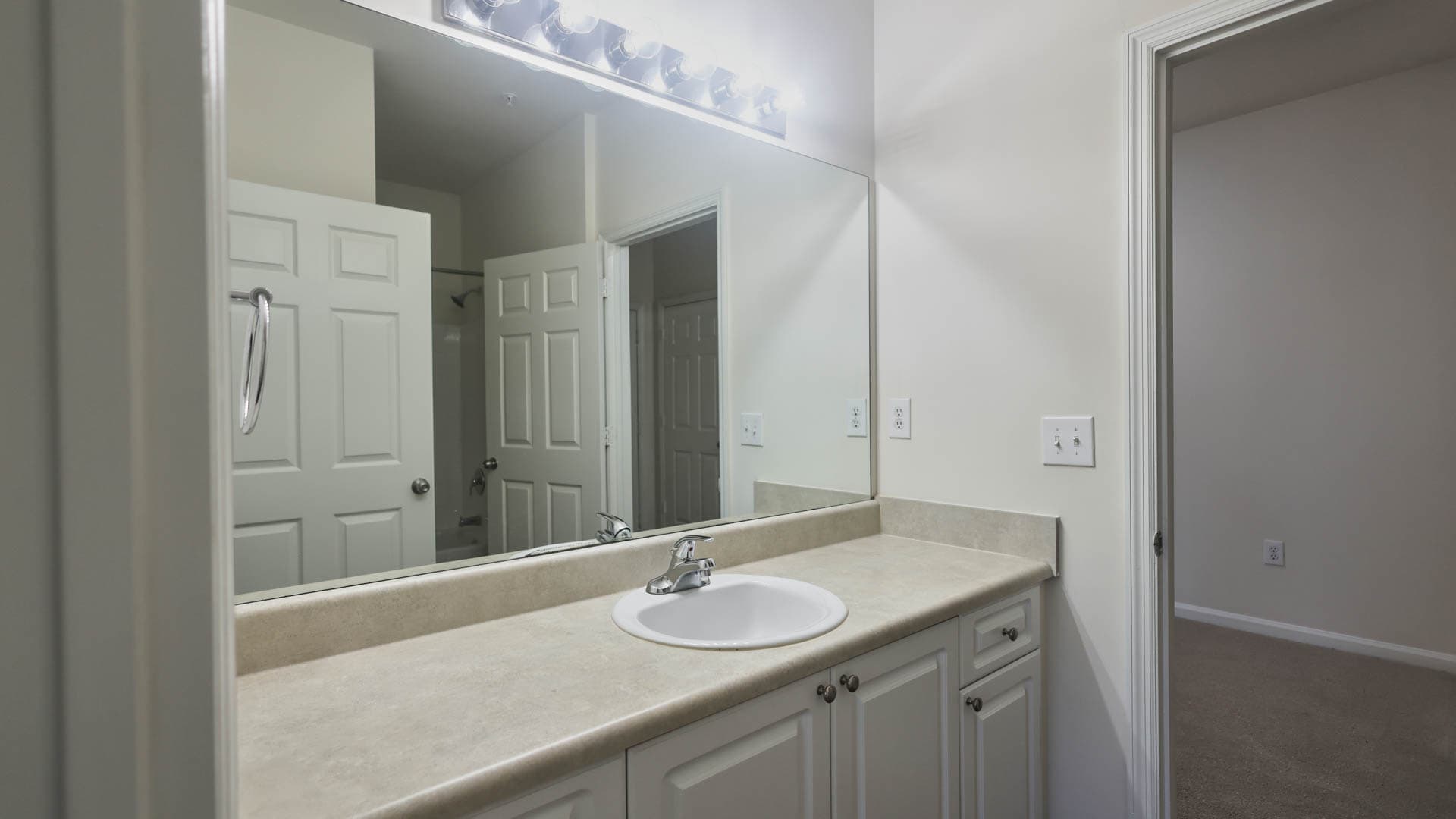 Summit Crossing Apartments 4 of 11