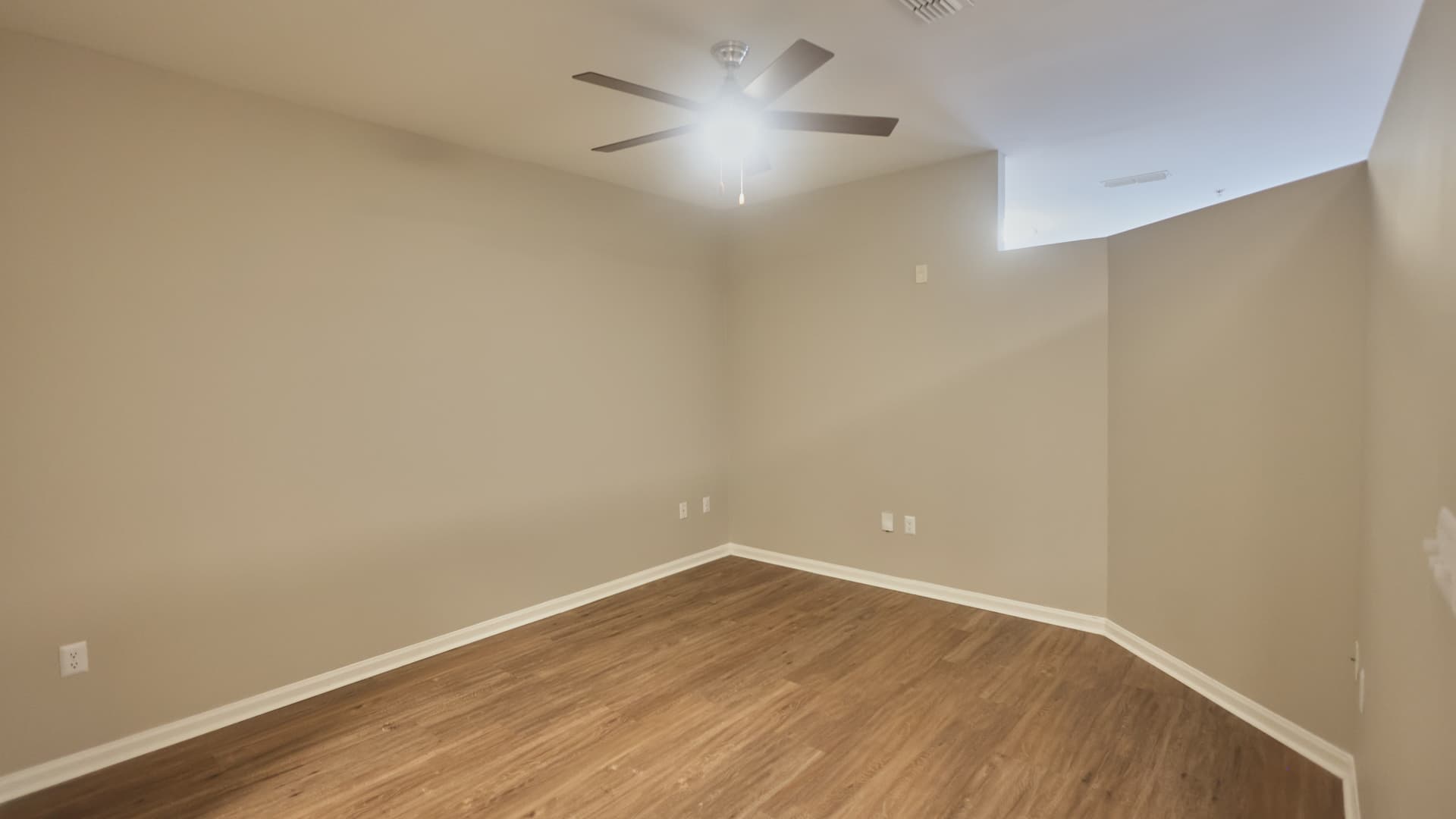 Summit Crossing Apartments 3 of 8