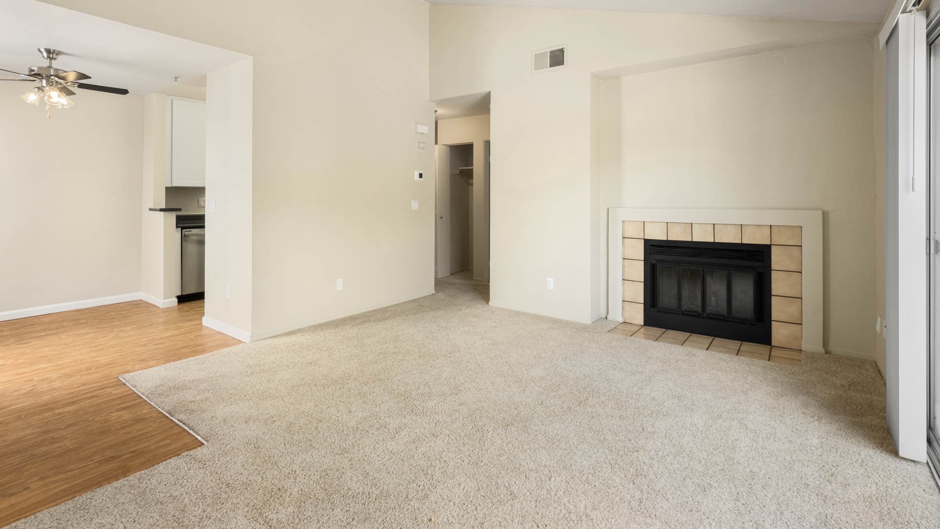 Lantern Cove Apartments 5 of 6