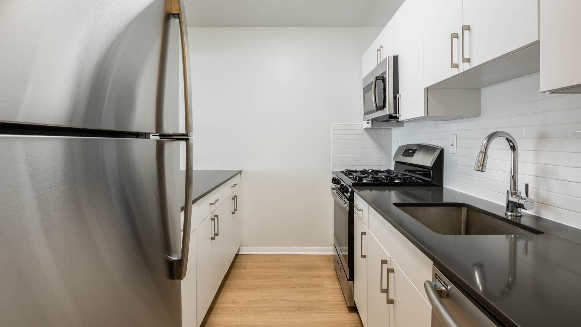 Emerson Place Apartments 9 of 48